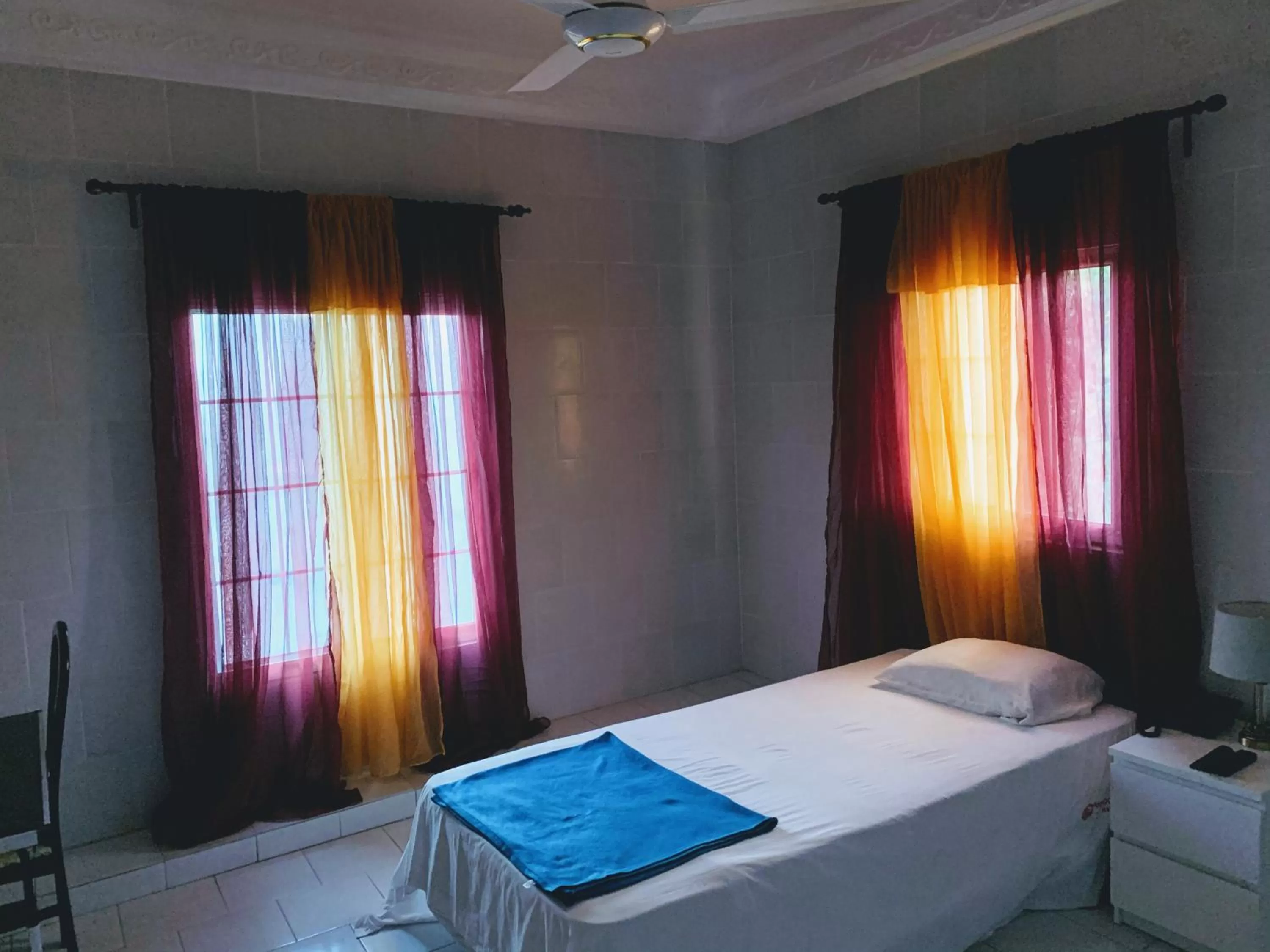 Bed in Woodpecker Resort Hotel