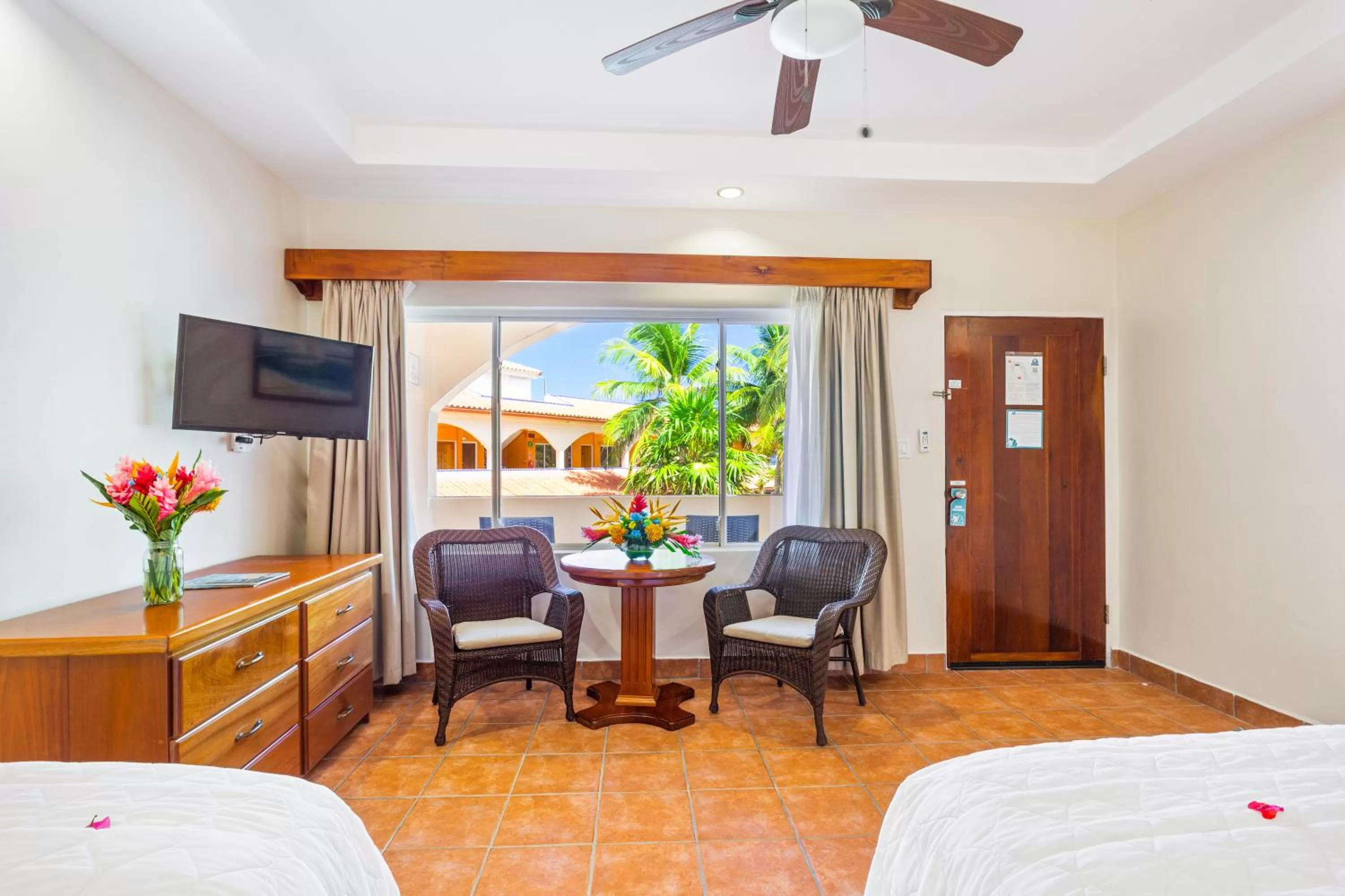 Bed in SunBreeze Hotel