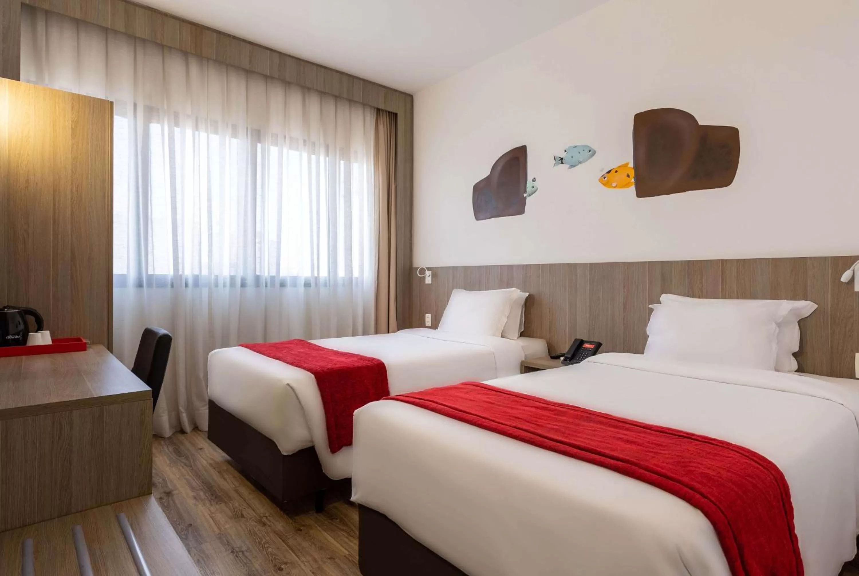 Photo of the whole room, Bed in Ramada Encore by Wyndham São Paulo Osasco