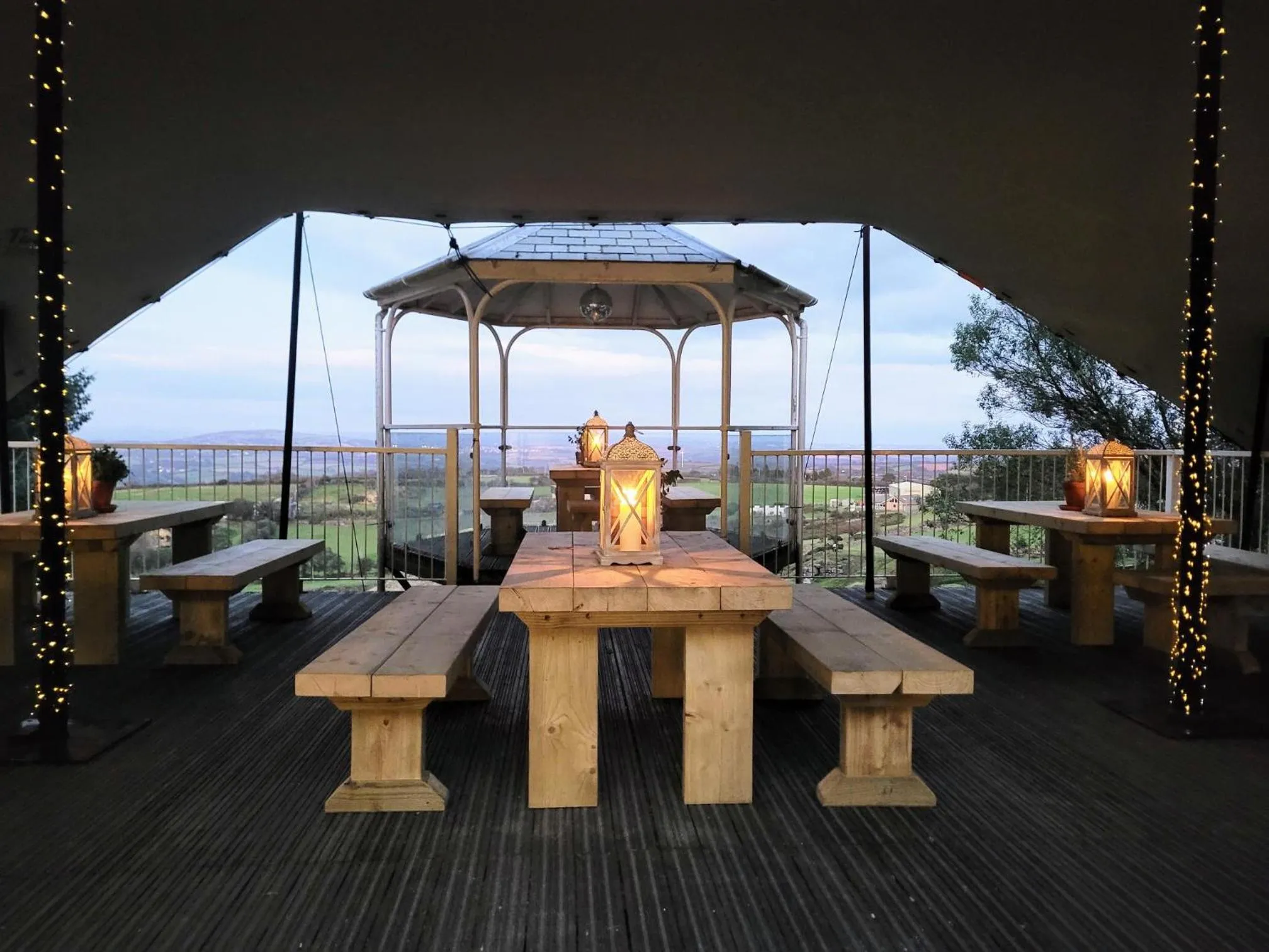 Patio in Wheal Tor Hotel & Glamping