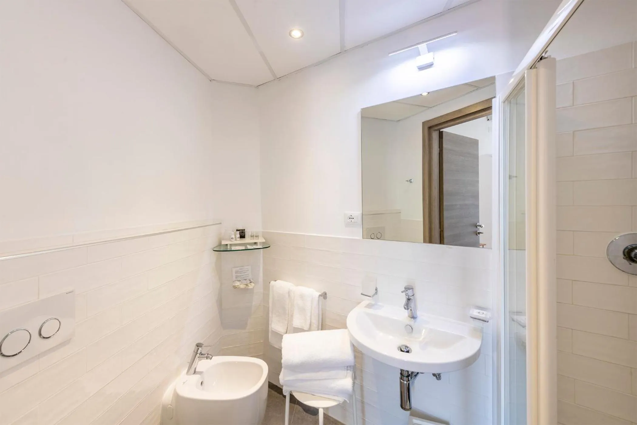 Shower in Hotel San Michele