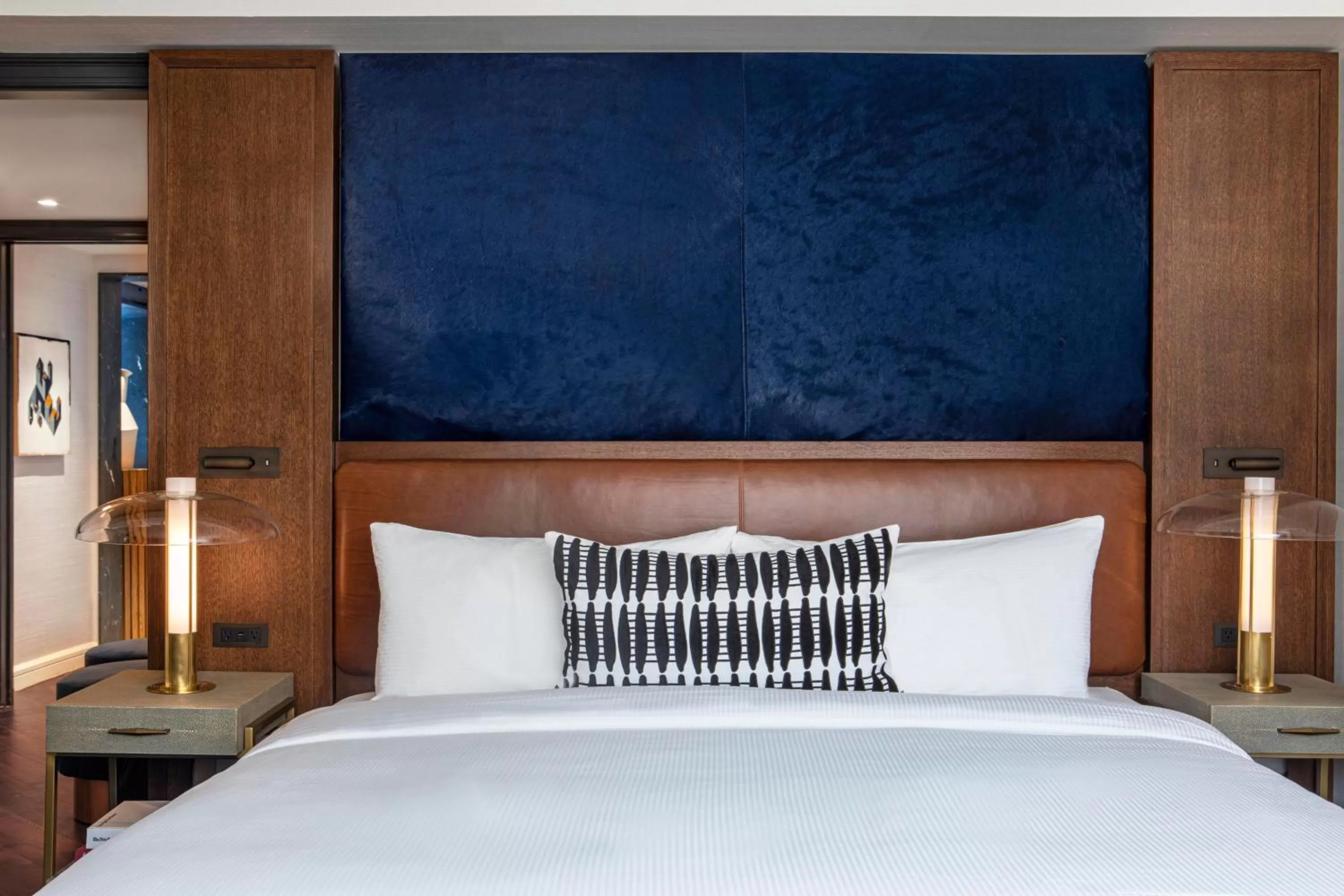 Bedroom, Bed in JW Marriott Essex House New York