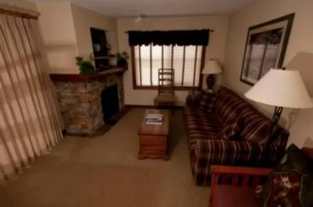  Deluxe Two Bedroom Condo in Rimfire