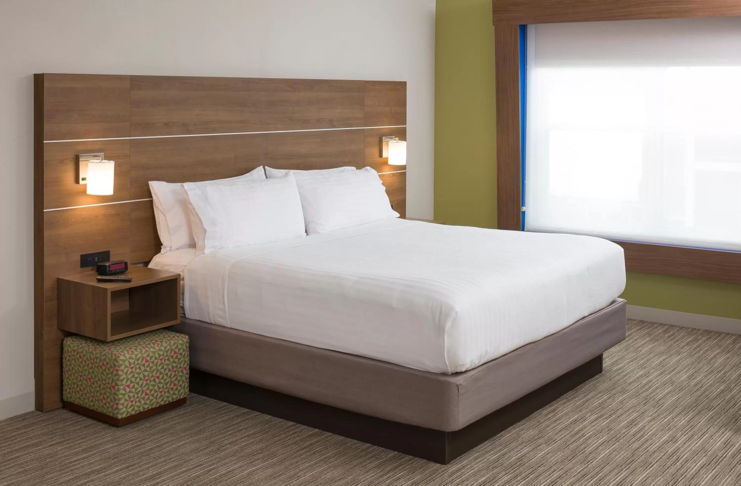 Photo of the whole room, Bed in Holiday Inn Express Hotel & Suites White River Junction by IHG