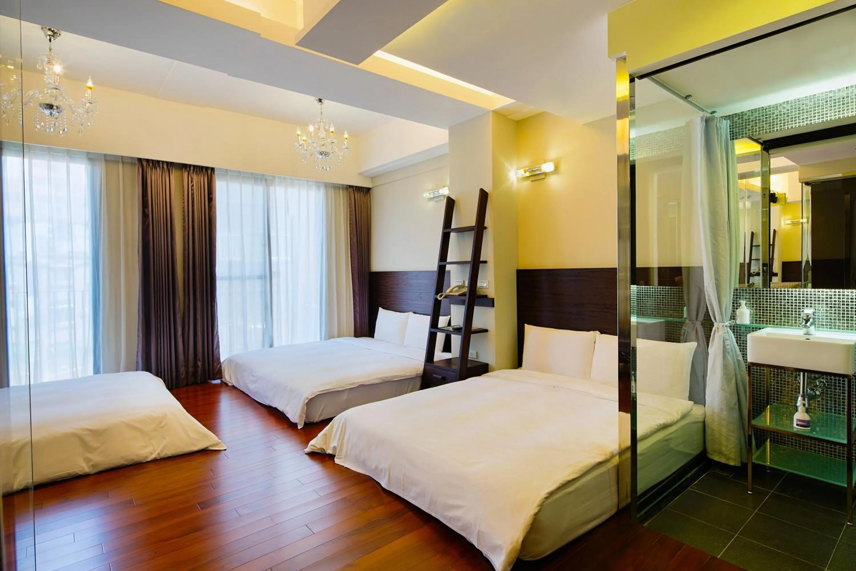 Living room, Bed in Hotel Les Champs Hualien