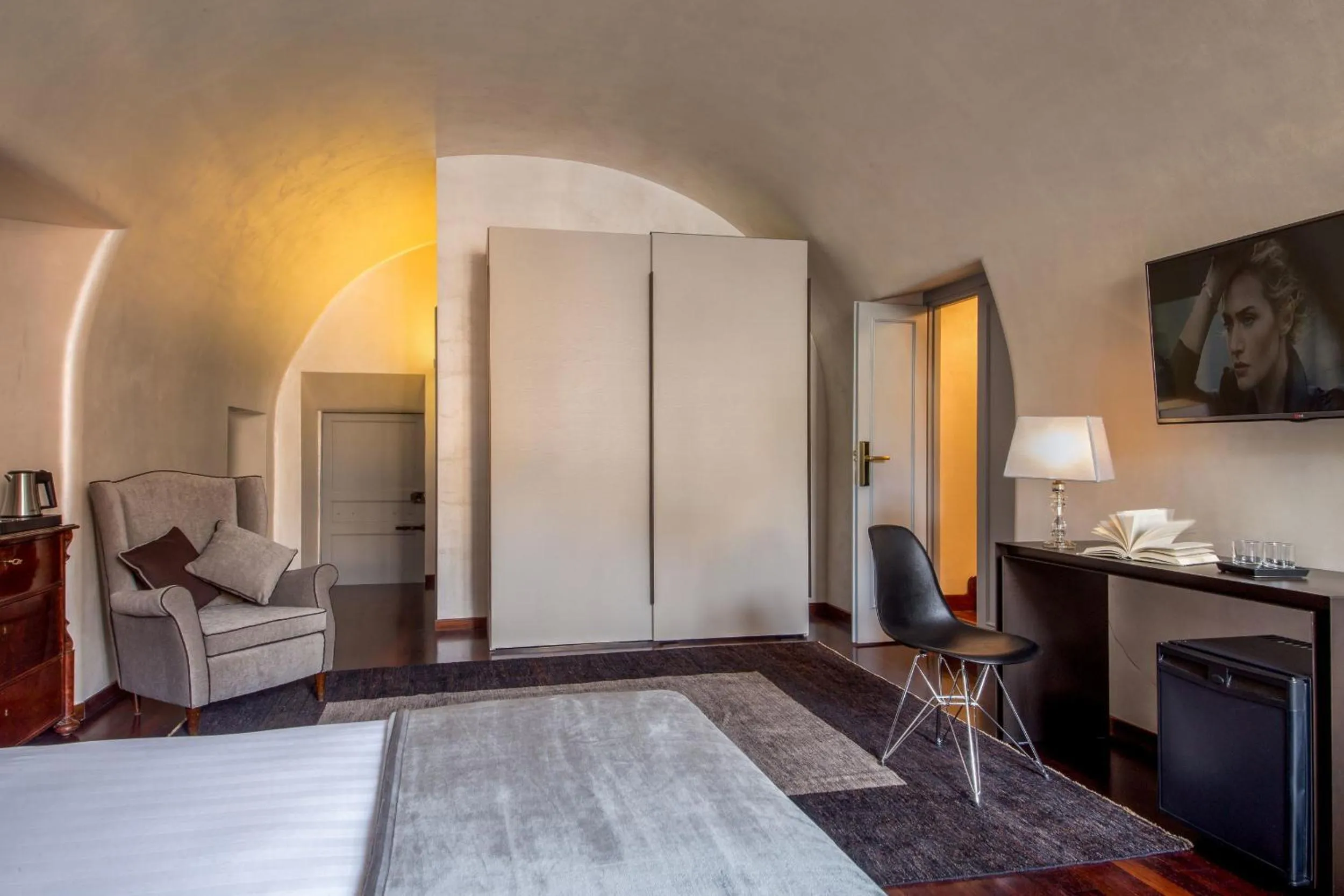 TV and multimedia, Bed in Palazzo De Cupis - Suites and View