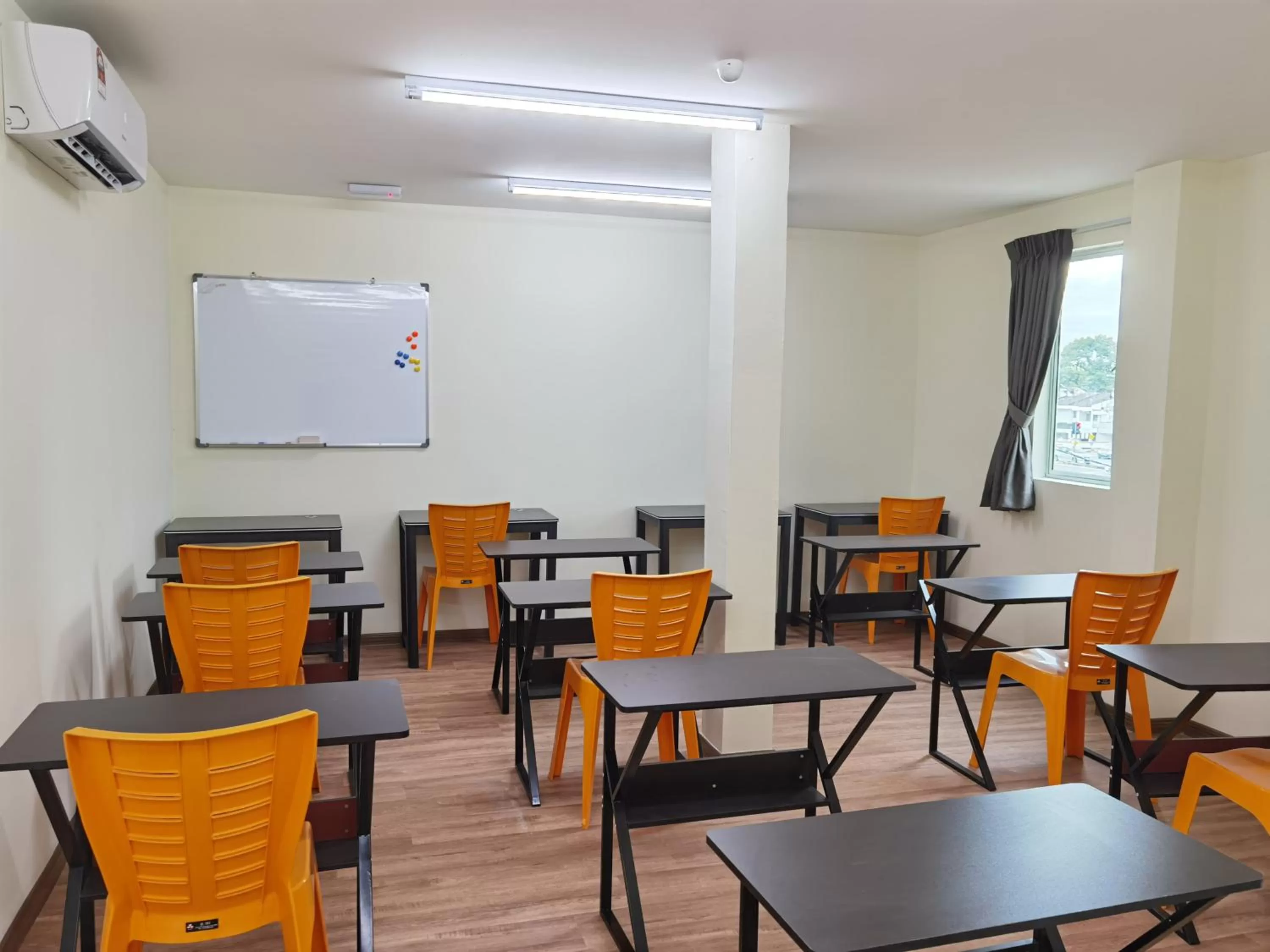 Meeting/conference room in MORNINGS HOTEL