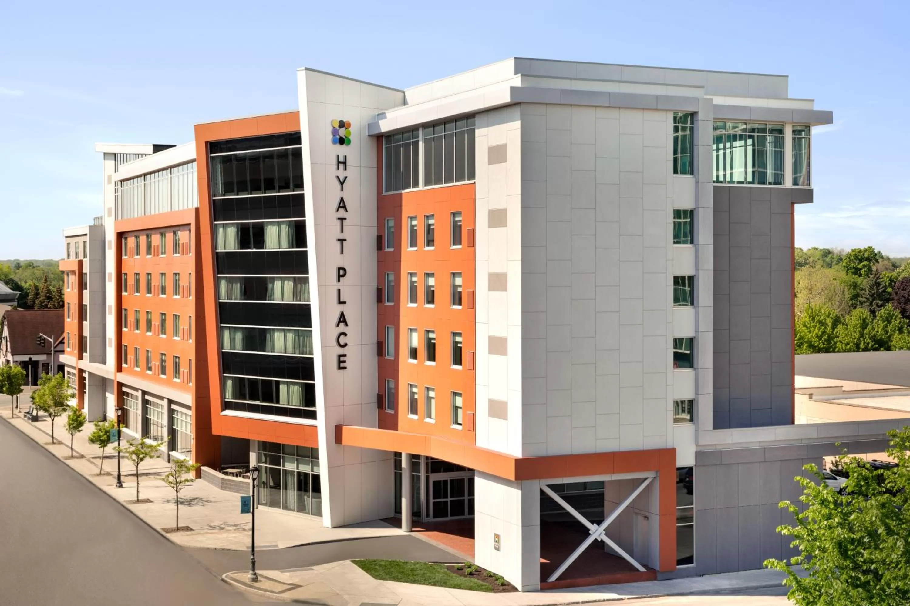 Property building in Hyatt Place Niagara Falls