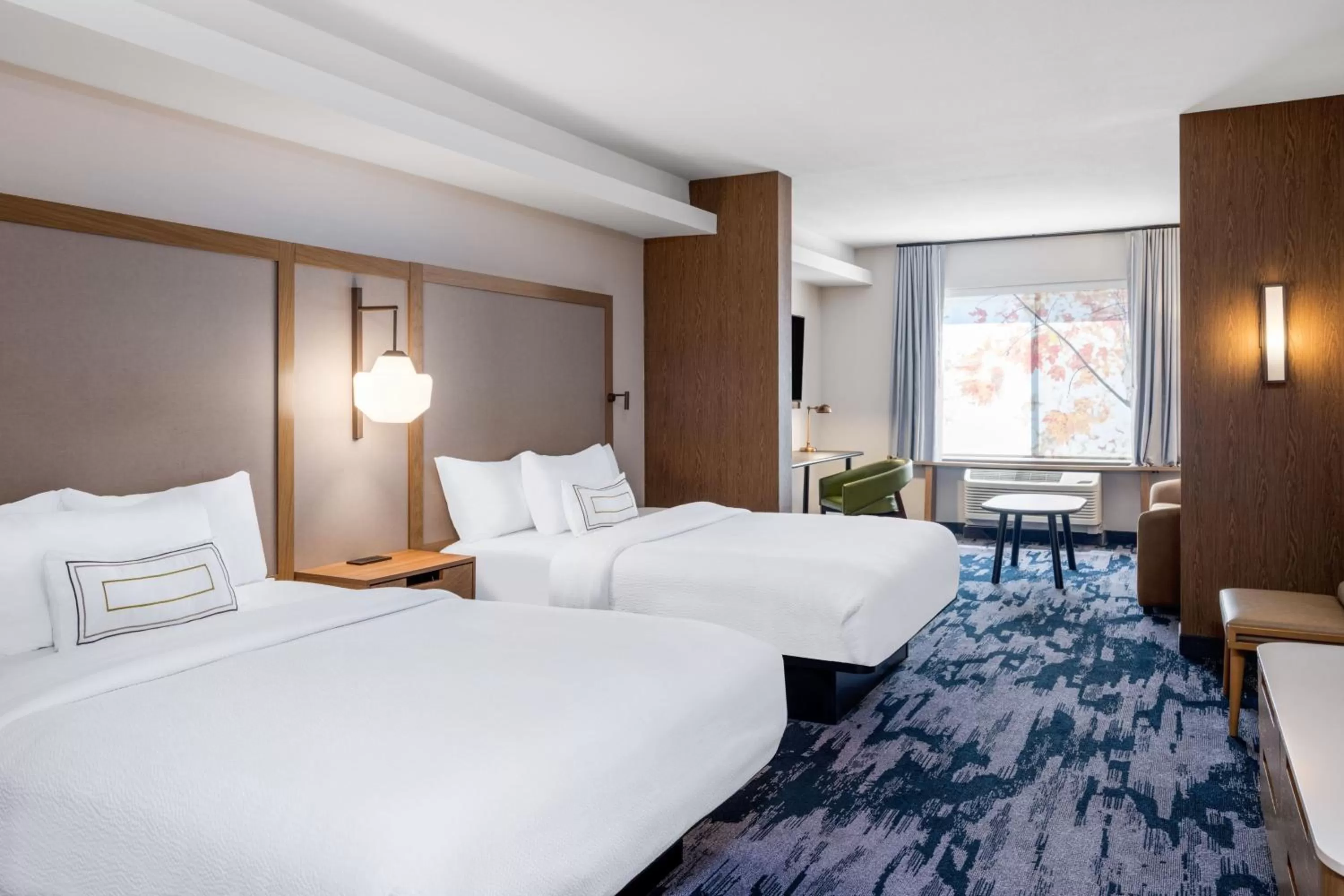 Photo of the whole room, Bed in Fairfield Inn & Suites Minneapolis North