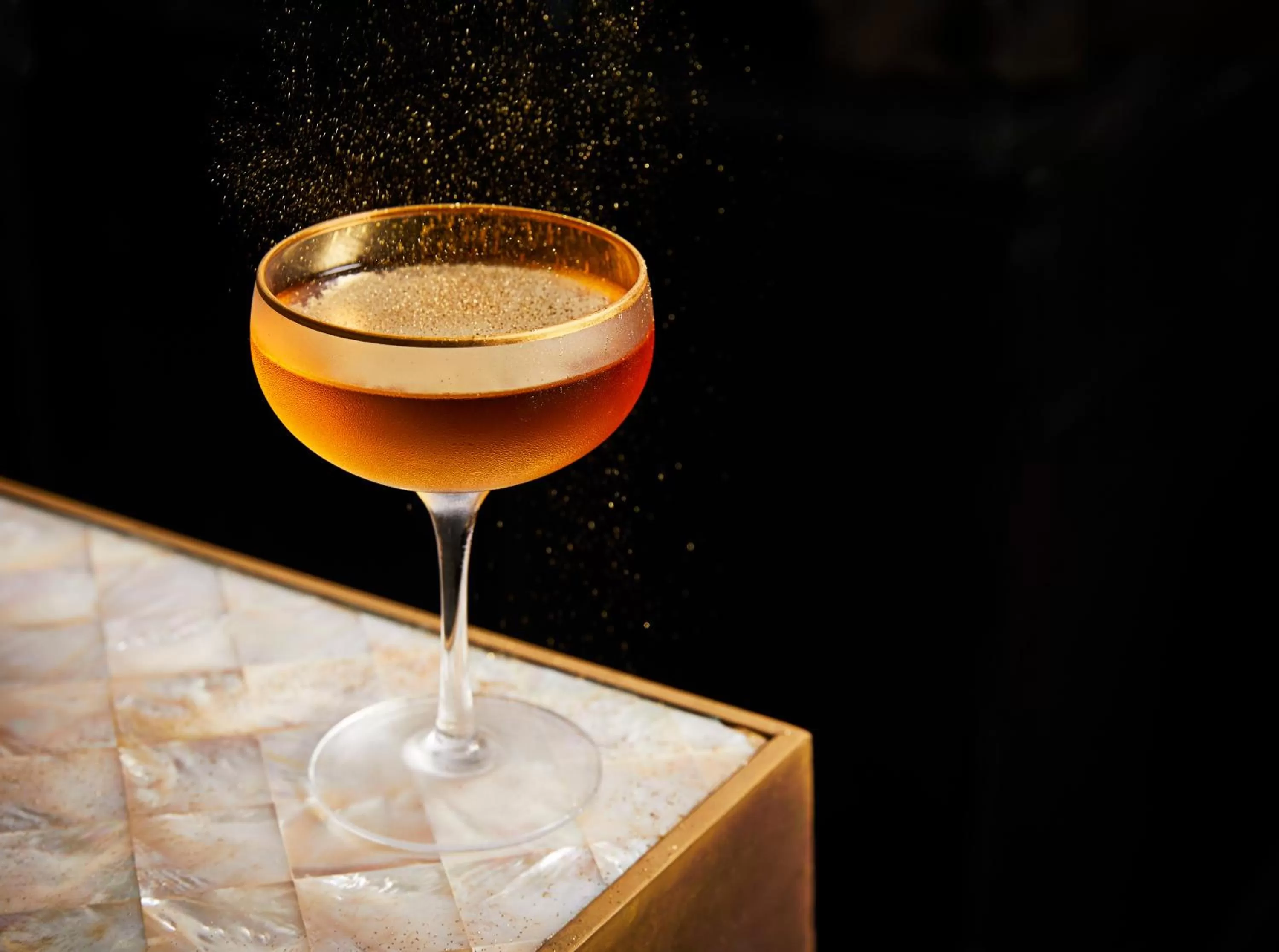 Lounge or bar in The Setai, Miami Beach