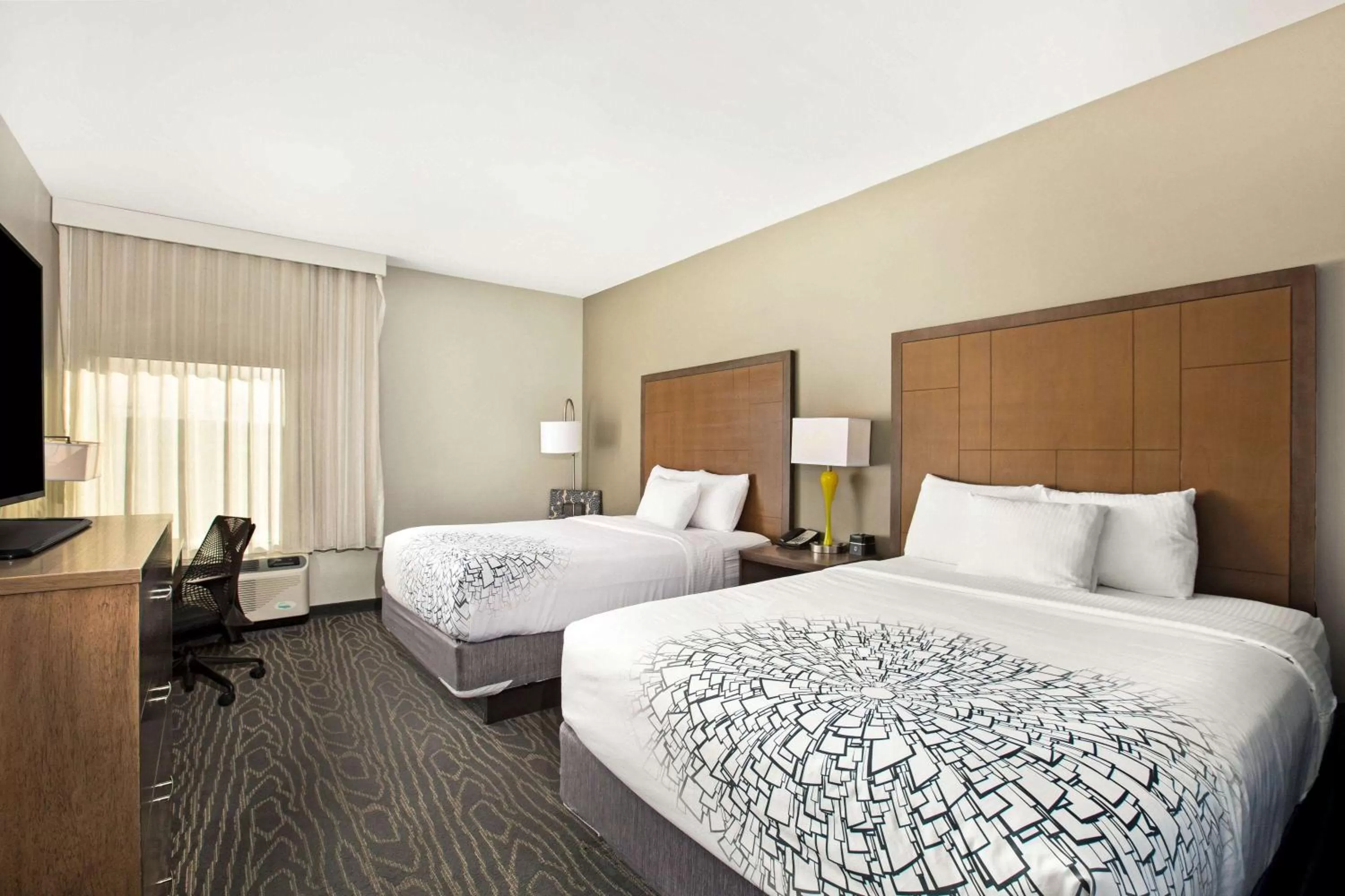 Photo of the whole room, Bed in La Quinta by Wyndham Page at Lake Powell