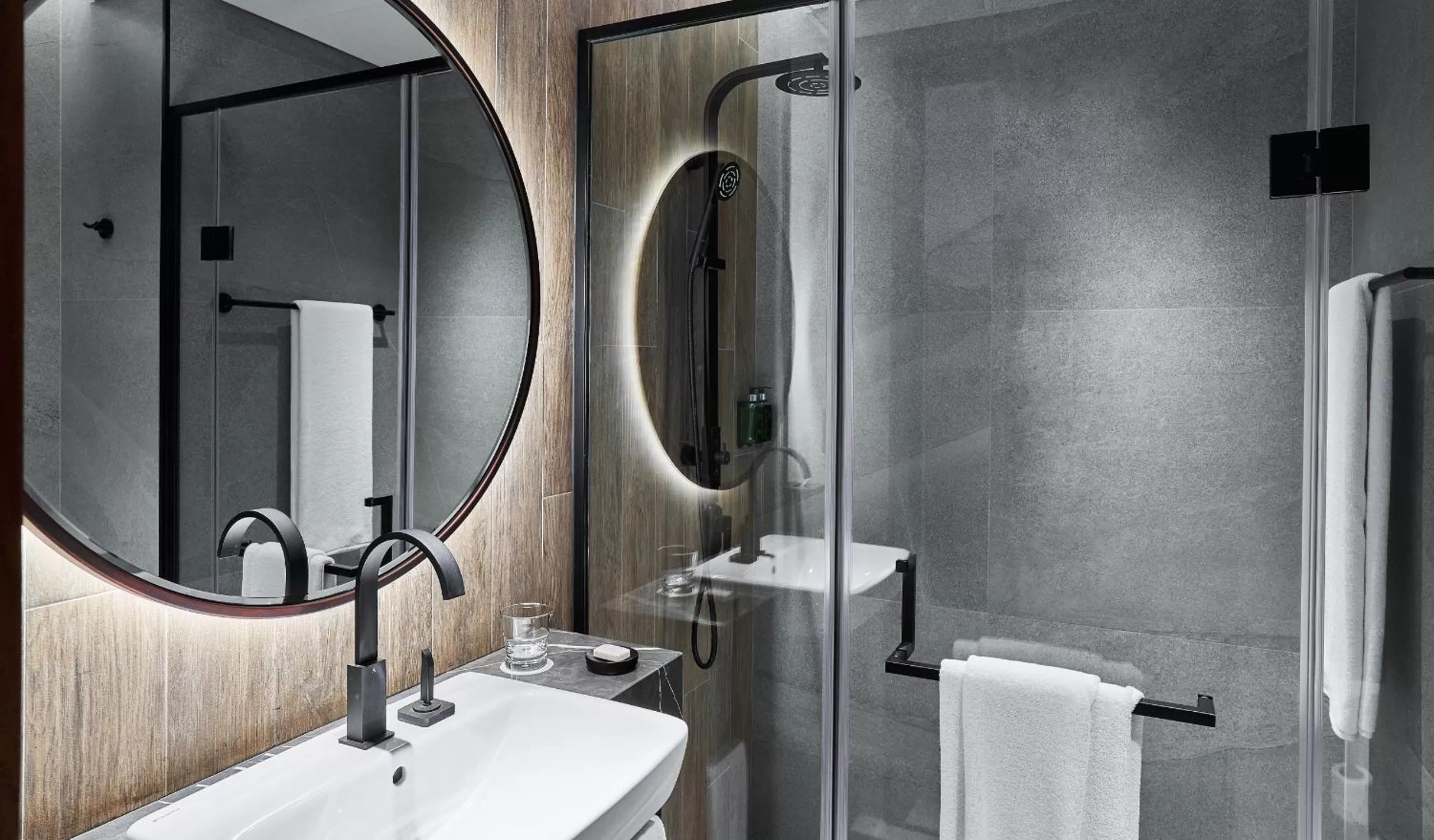 Toilet in Barcelo Business Bay Dubai -Formerly Revier Hotel