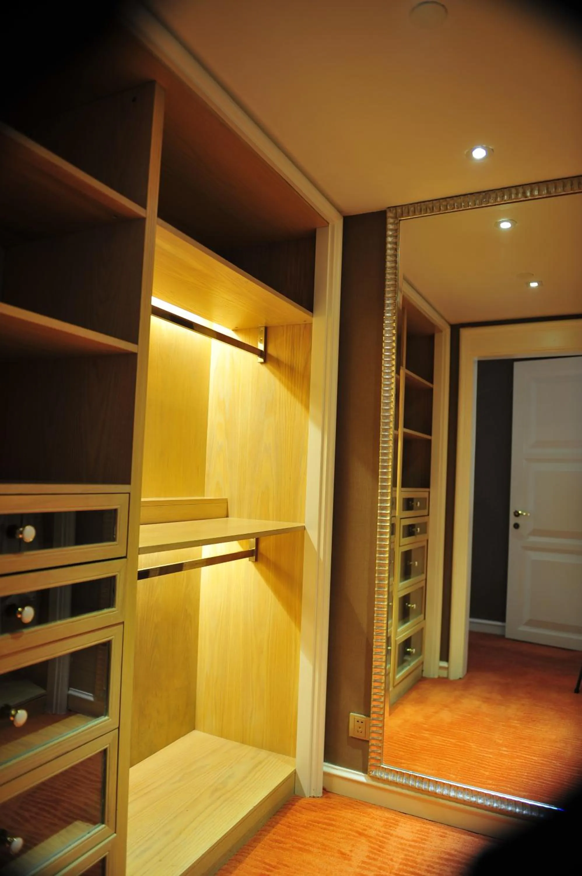 Other in Wealthy All Suite Hotel Suzhou