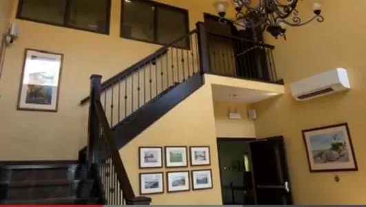 Decorative detail in Midland Inn & Suites