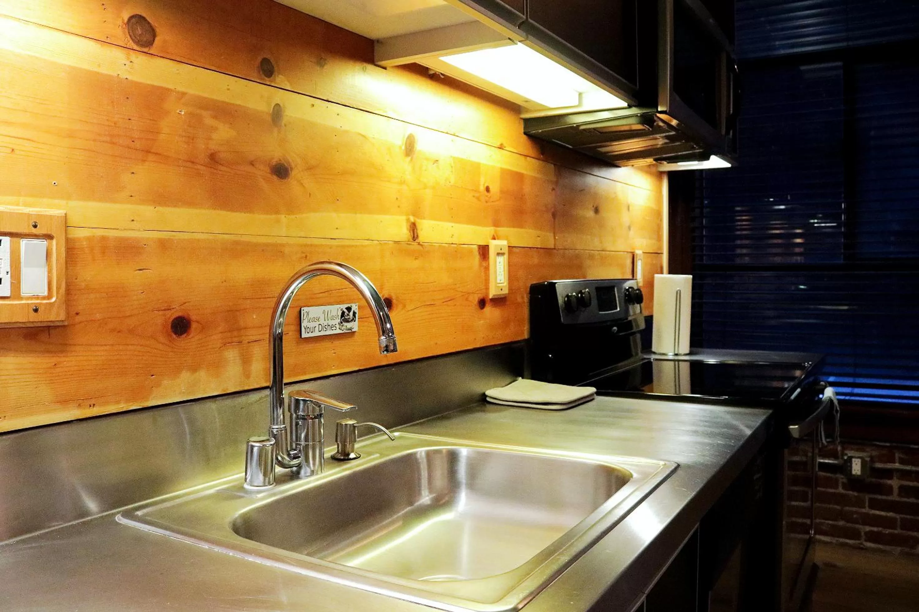 Kitchen or kitchenette in The Haas, Trademark Collection by Wyndham