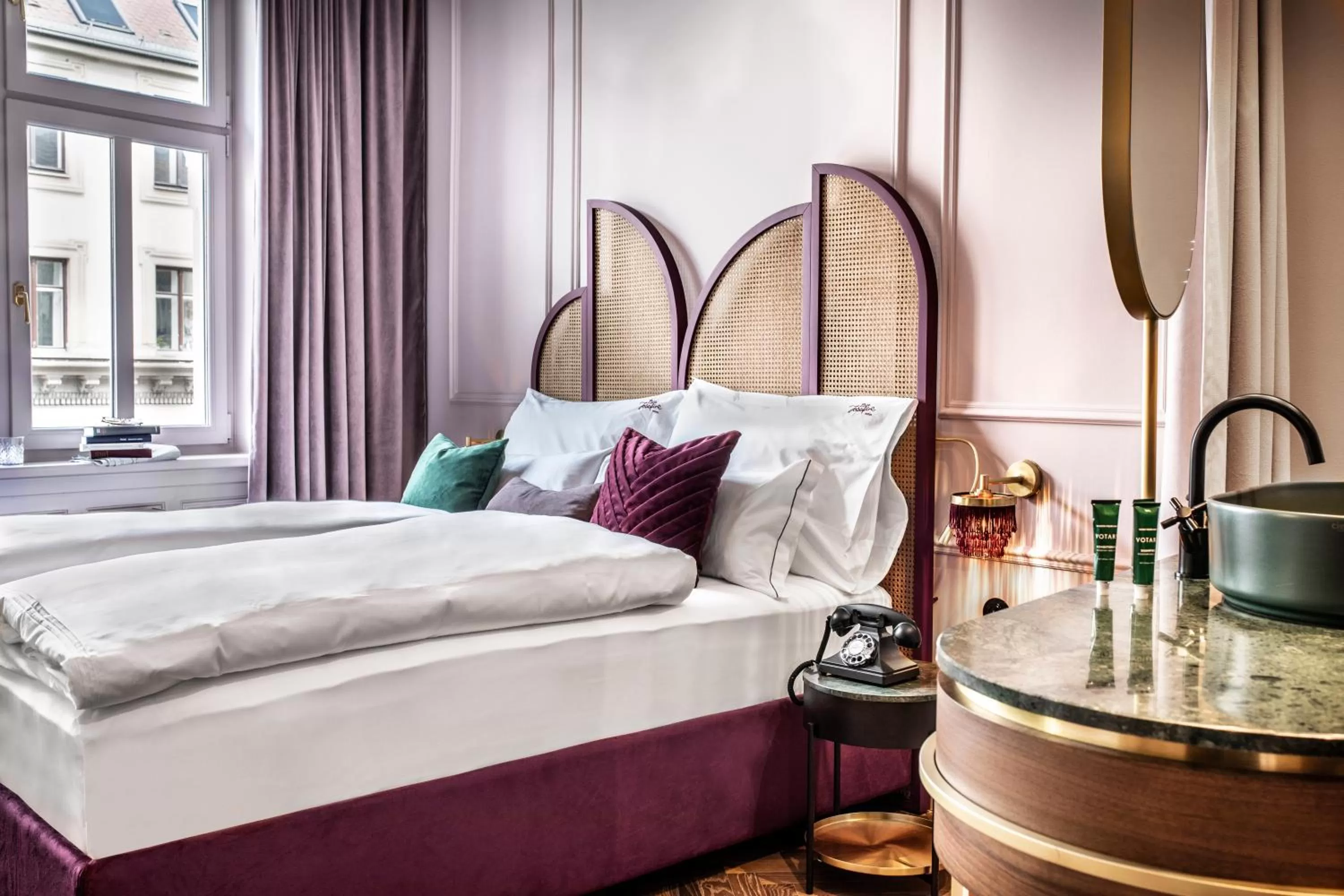 Bed in Hotel Josefine