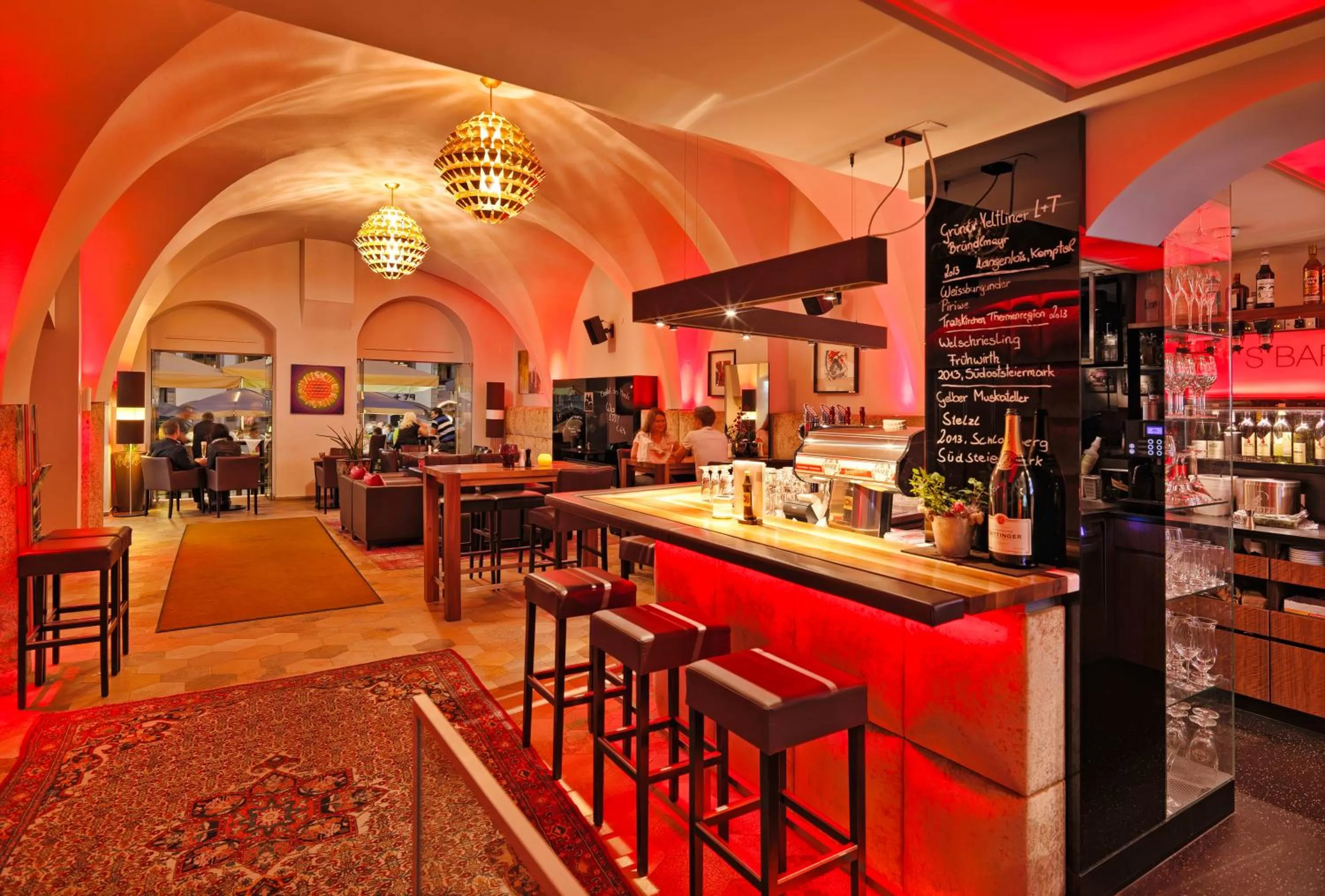 Lounge or bar in Hotel Mader