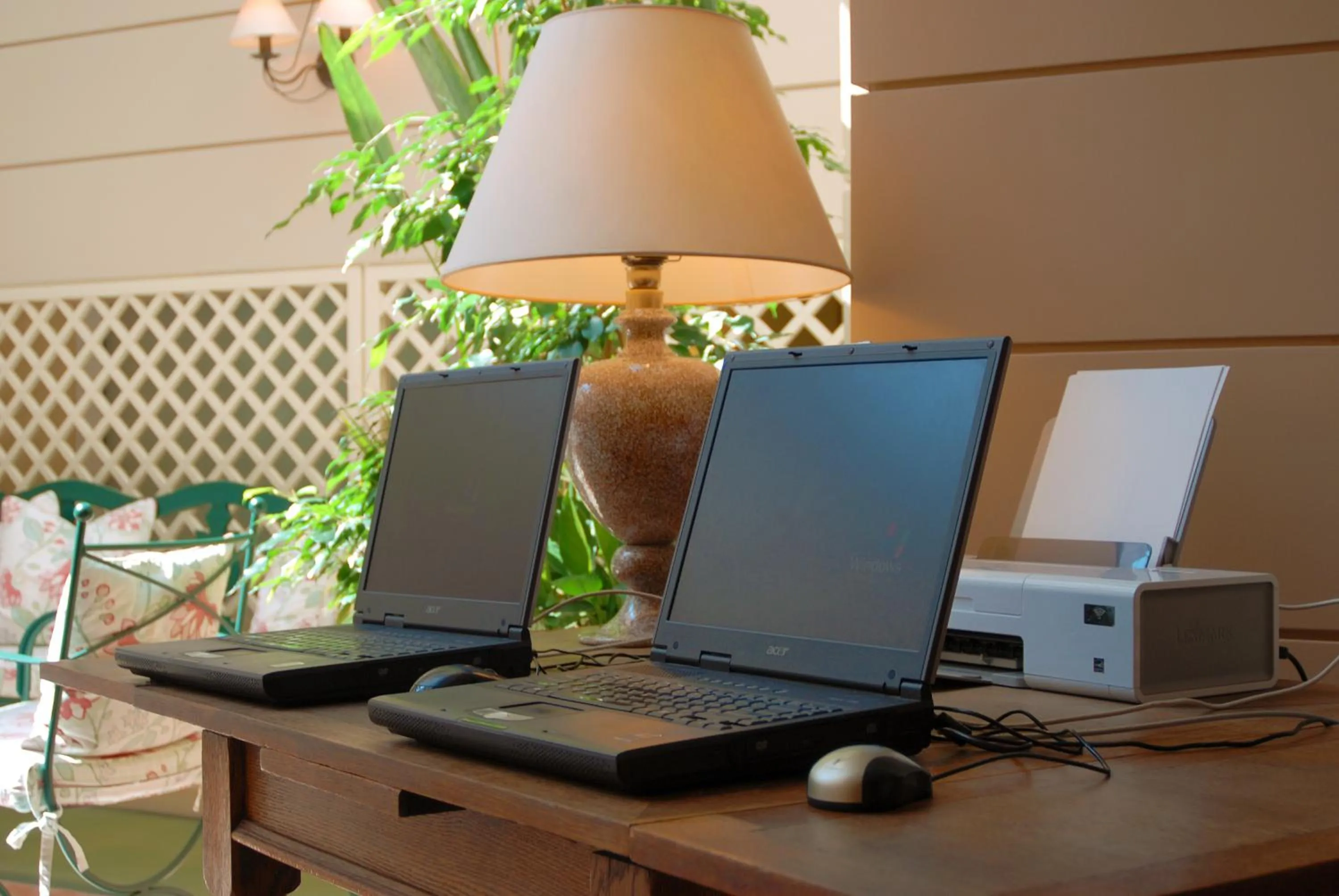 TV and multimedia in Philippos Hotel