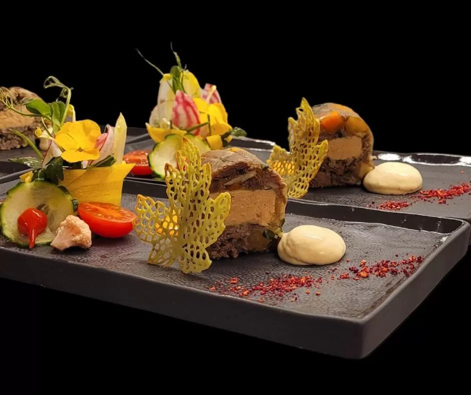 Restaurant/places to eat in Rêves Gourmands, Hôtellerie & Gastronomie