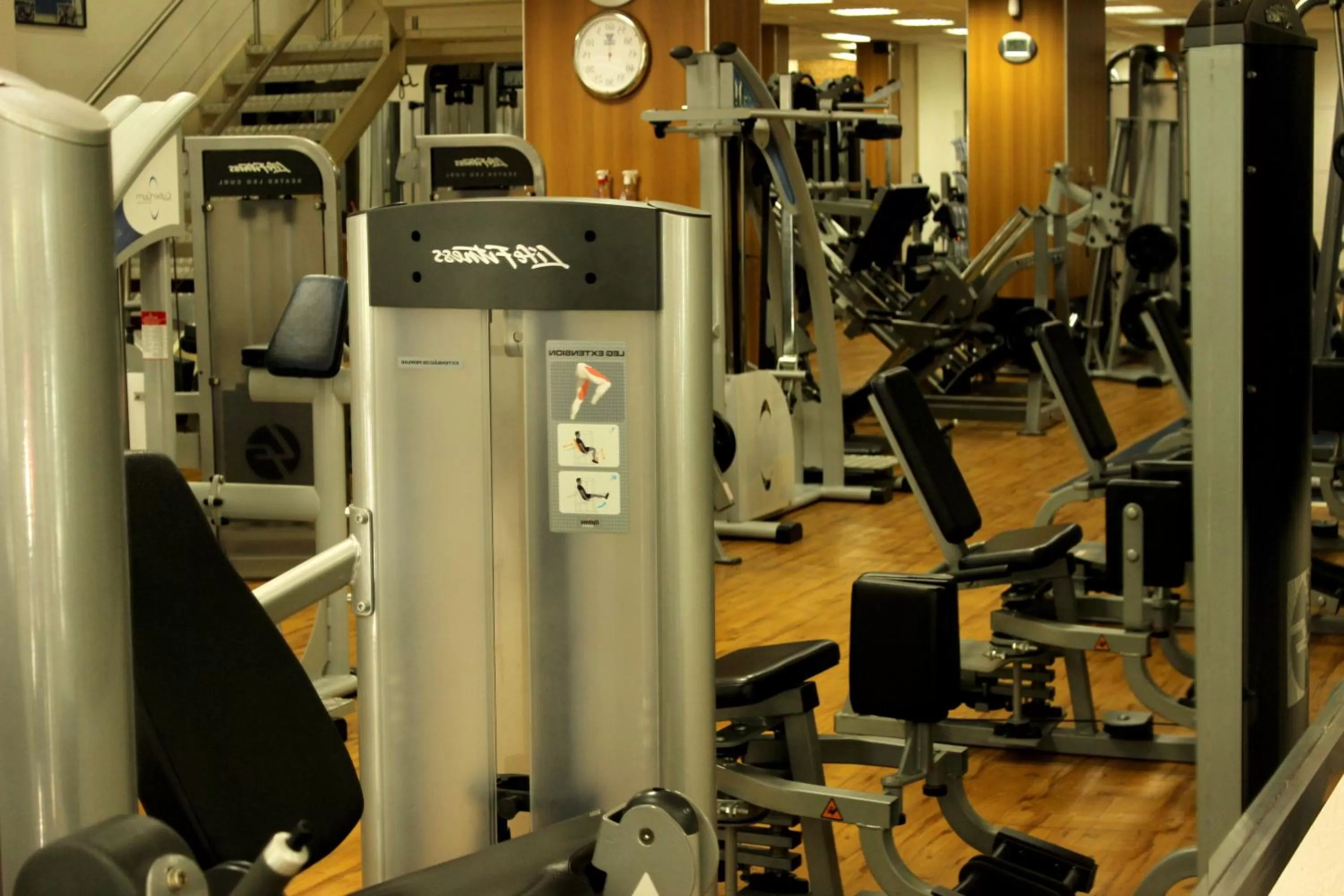 Fitness centre/facilities in Elegance Praia Hotel