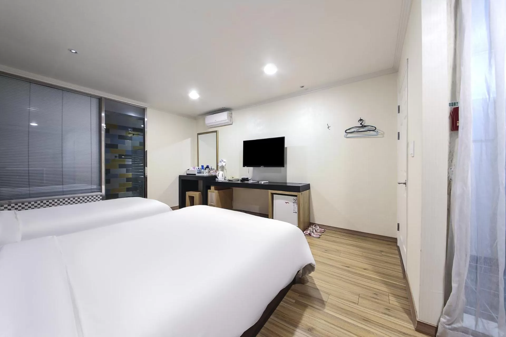 Bed in Central Hotel