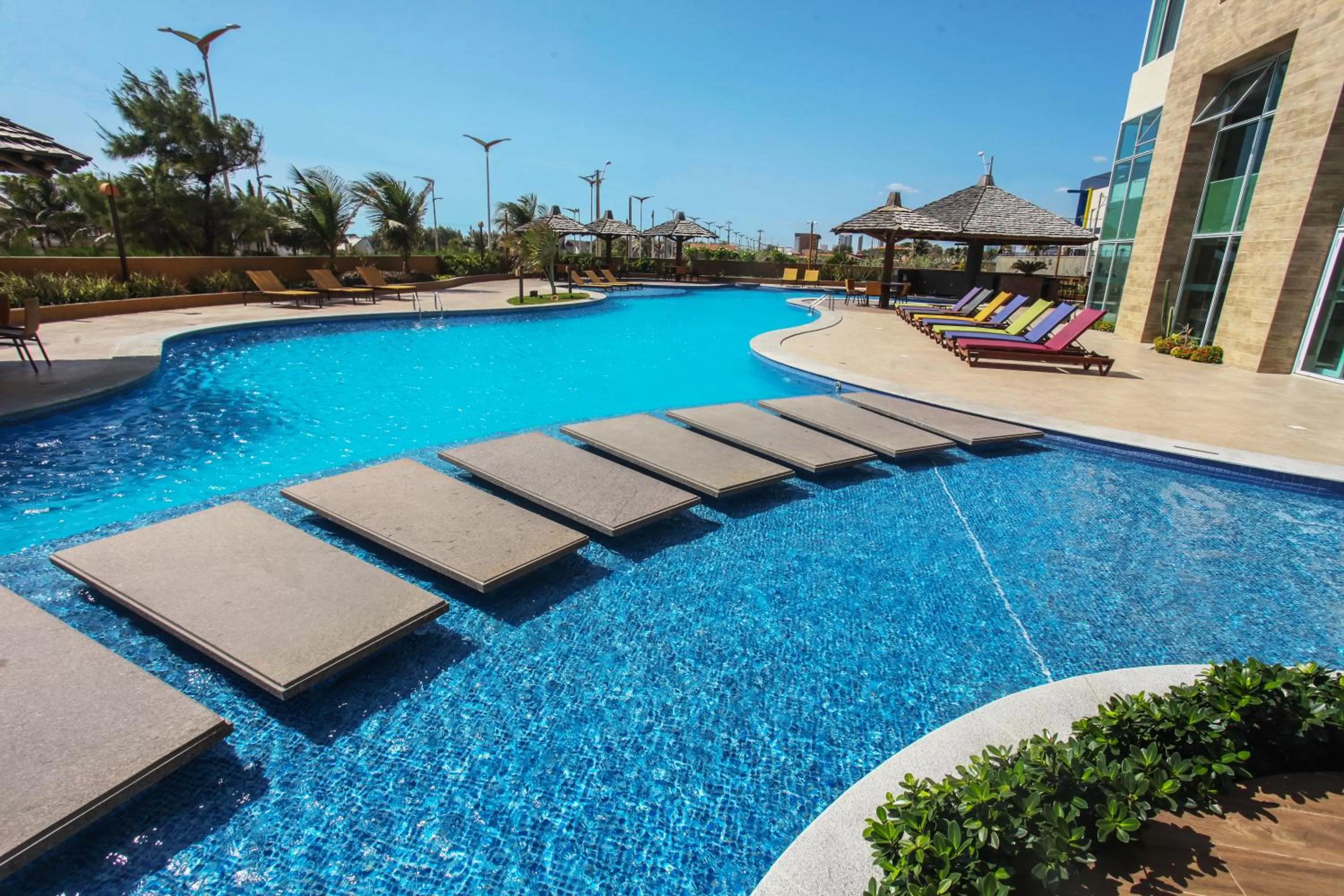 Swimming pool in Gran Mareiro Hotel