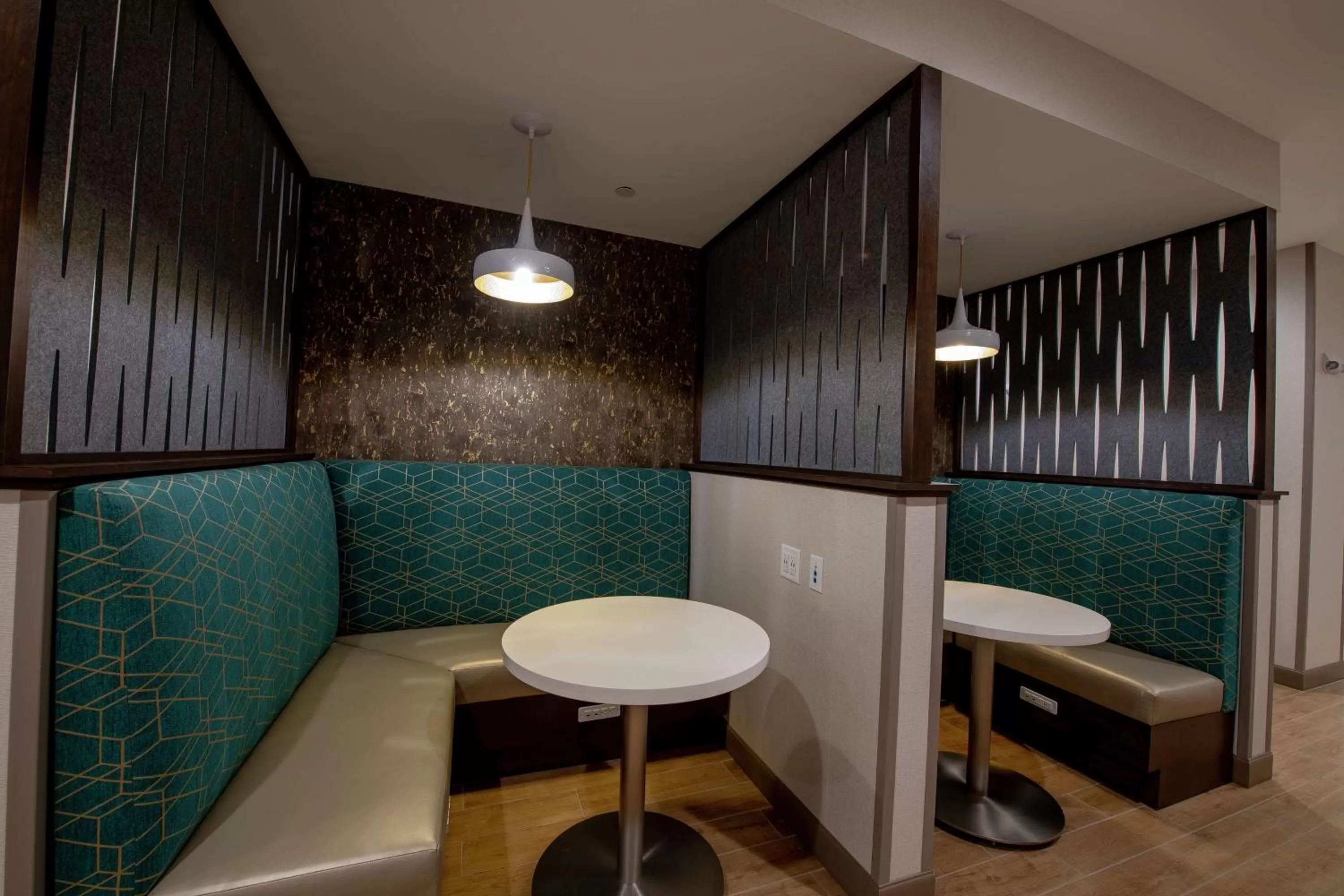 Meeting/conference room in Hampton Inn & Suites Duncanville Dallas, Tx