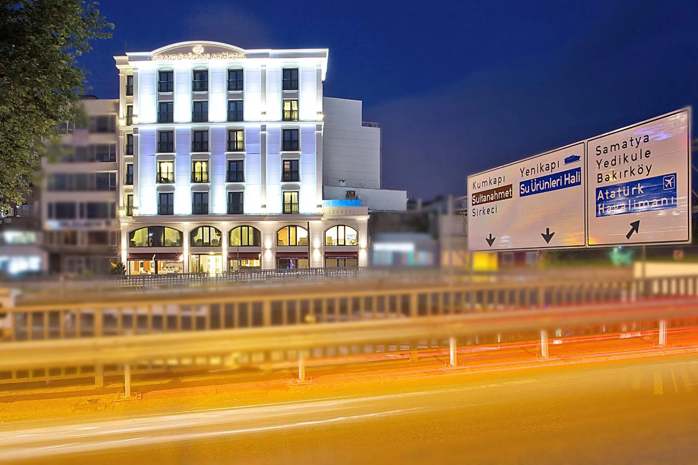 Facade/entrance in Grand Sagcanlar Hotel
