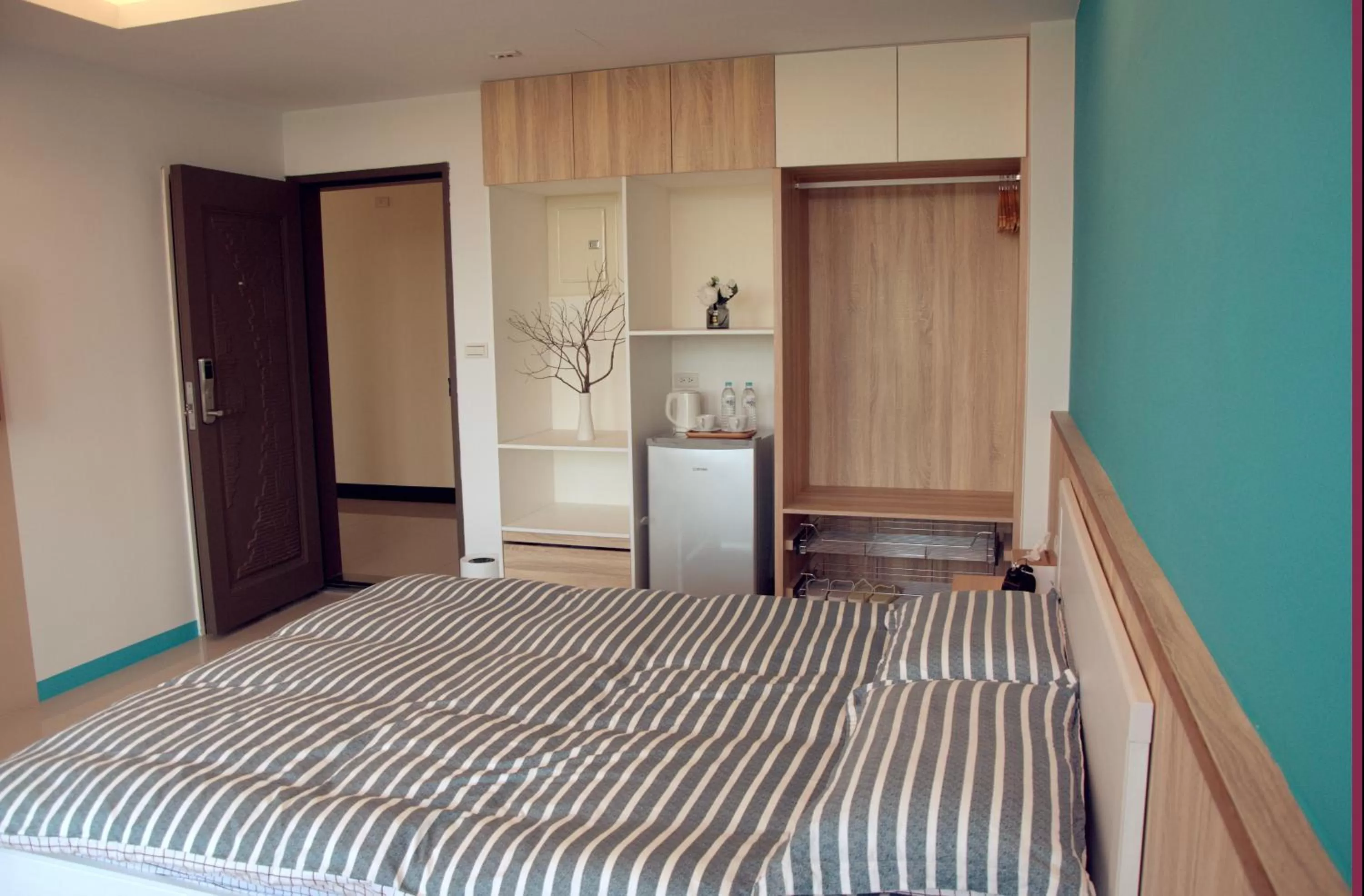 bunk bed, Bed in Blowing in the wind Homestay