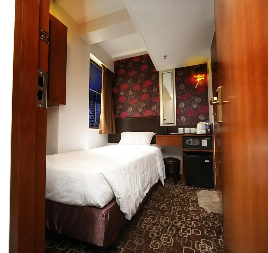 Bedroom in Lander Hotel Prince Edward