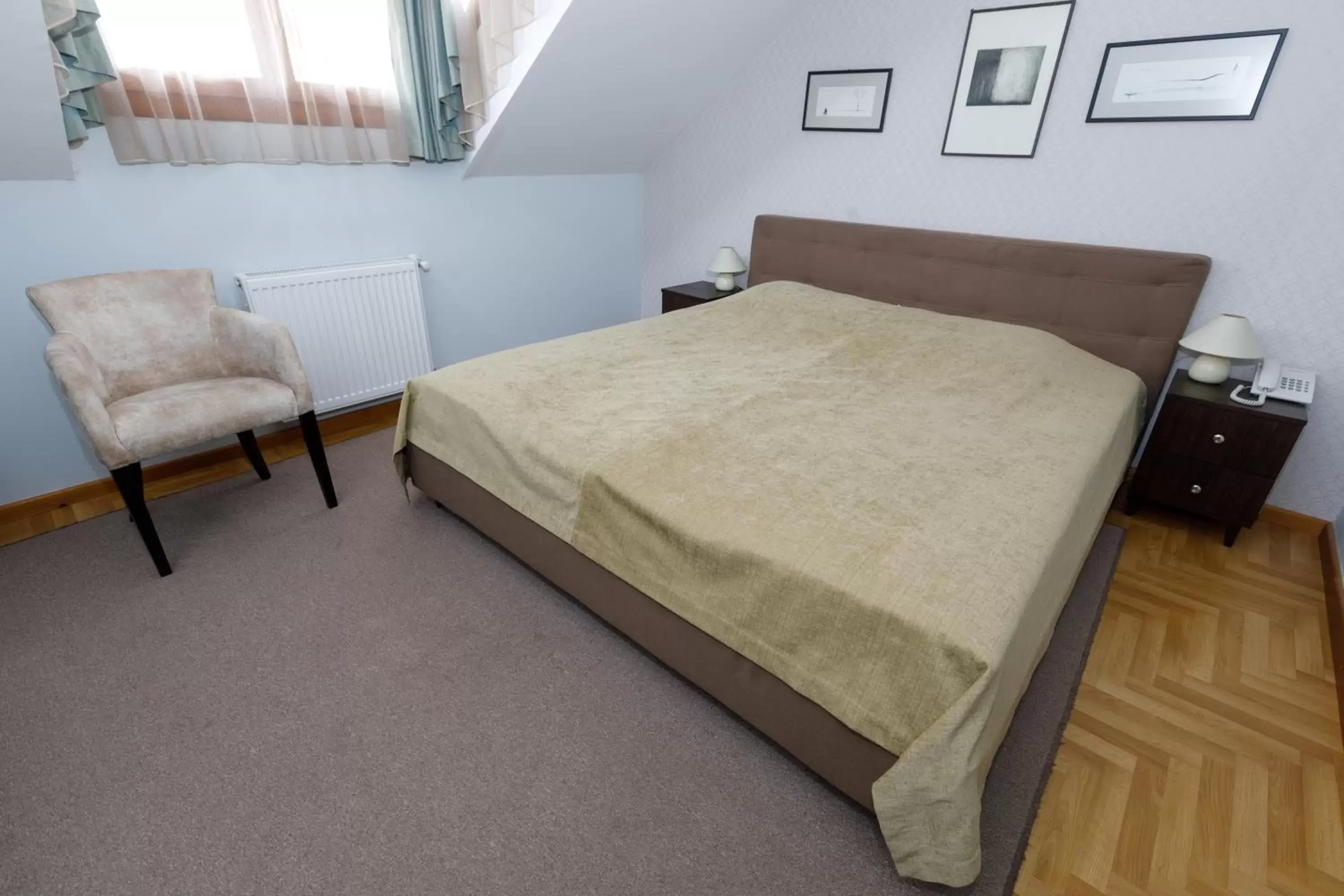 Double Room in Art Garni Hotel Double Room in Art Garni Hotel