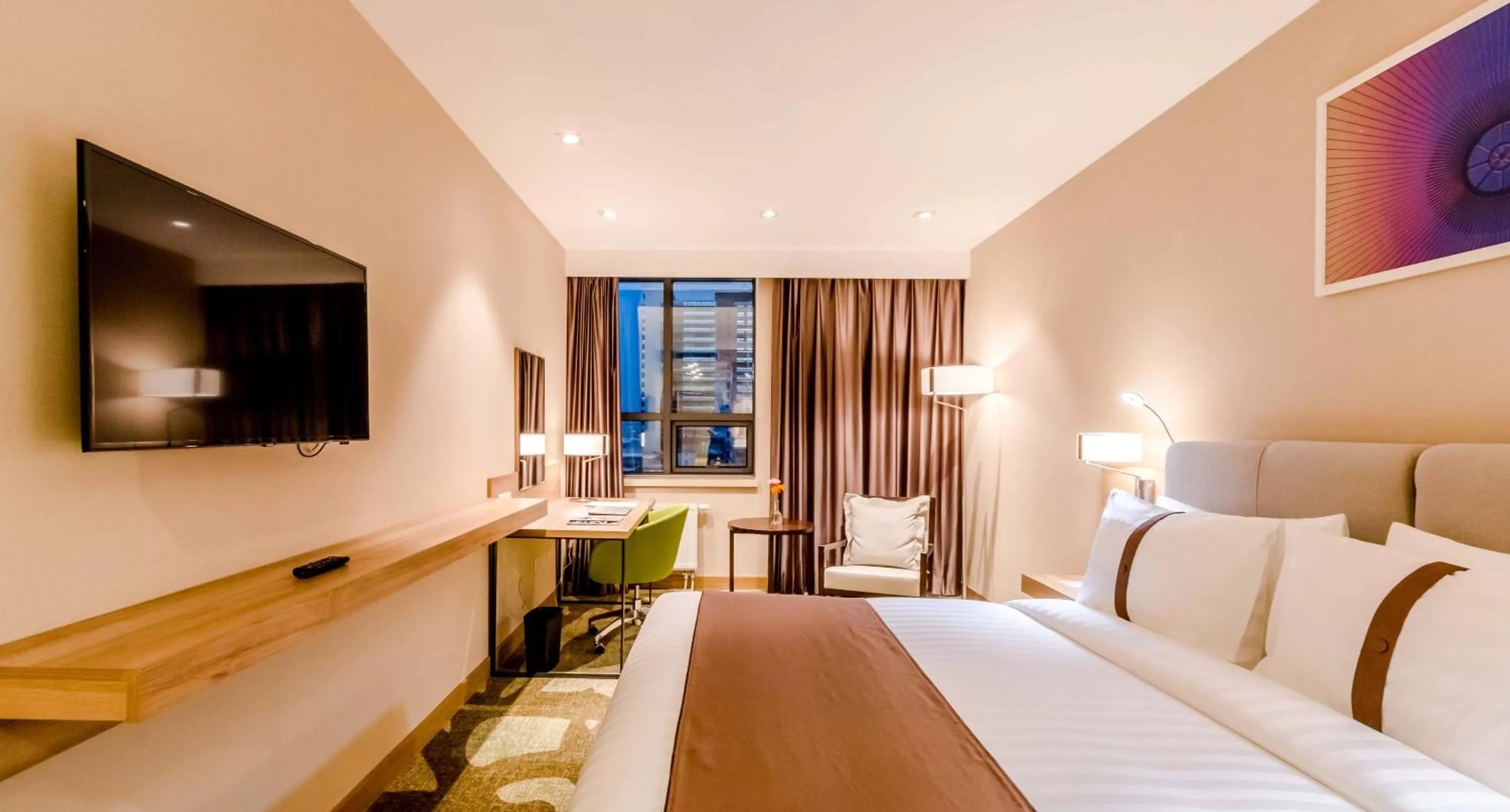 Photo of the whole room, Bed in Holiday Inn Ulaanbaatar by IHG