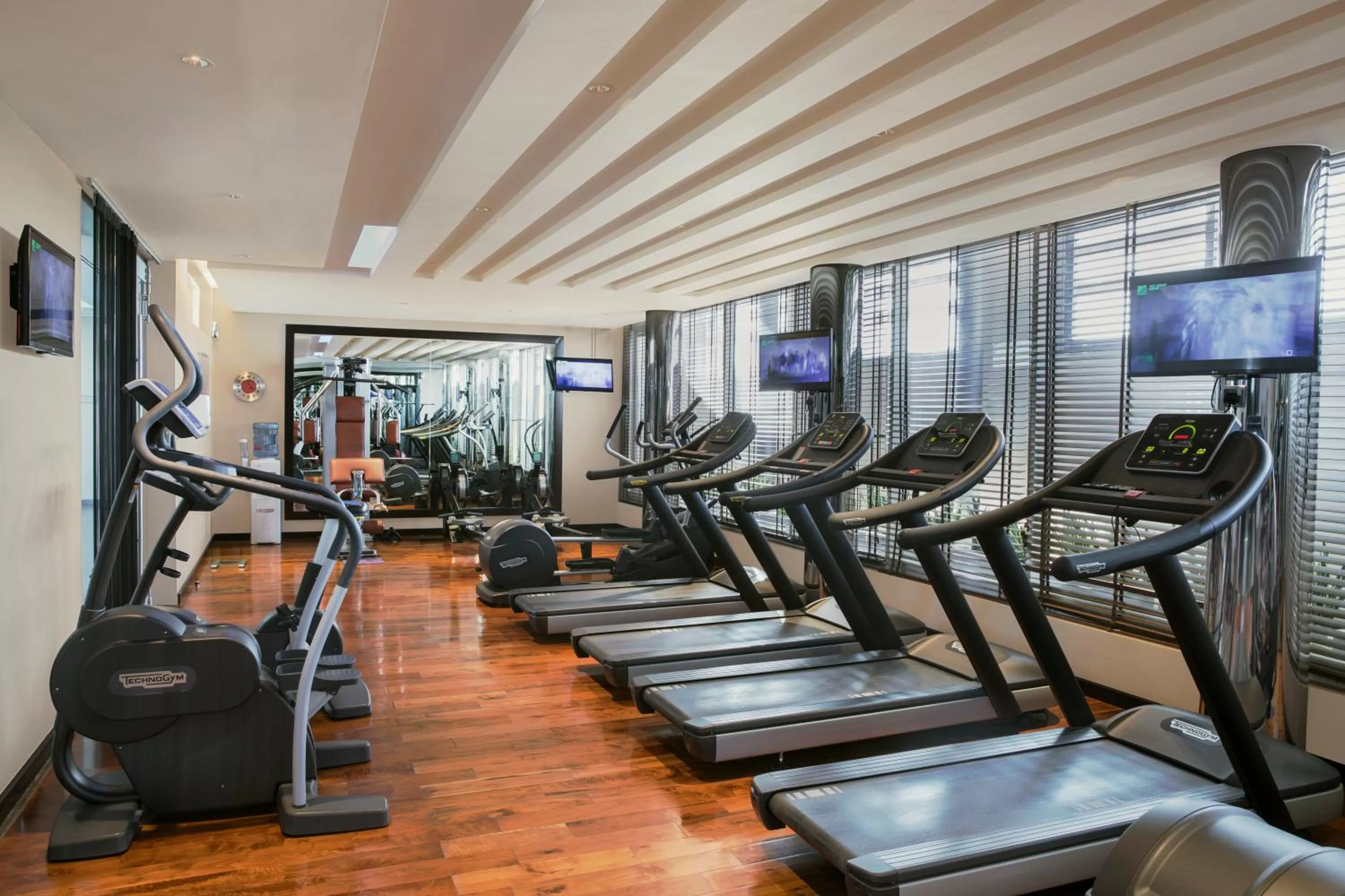 Fitness centre/facilities in Centro Barsha - by Rotana