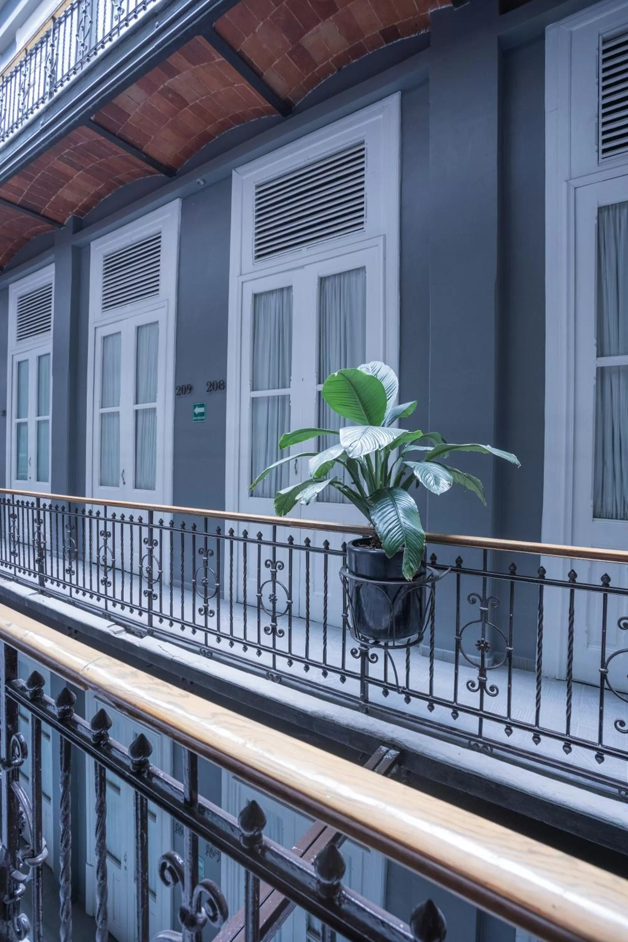 Property building in Hotel Principal