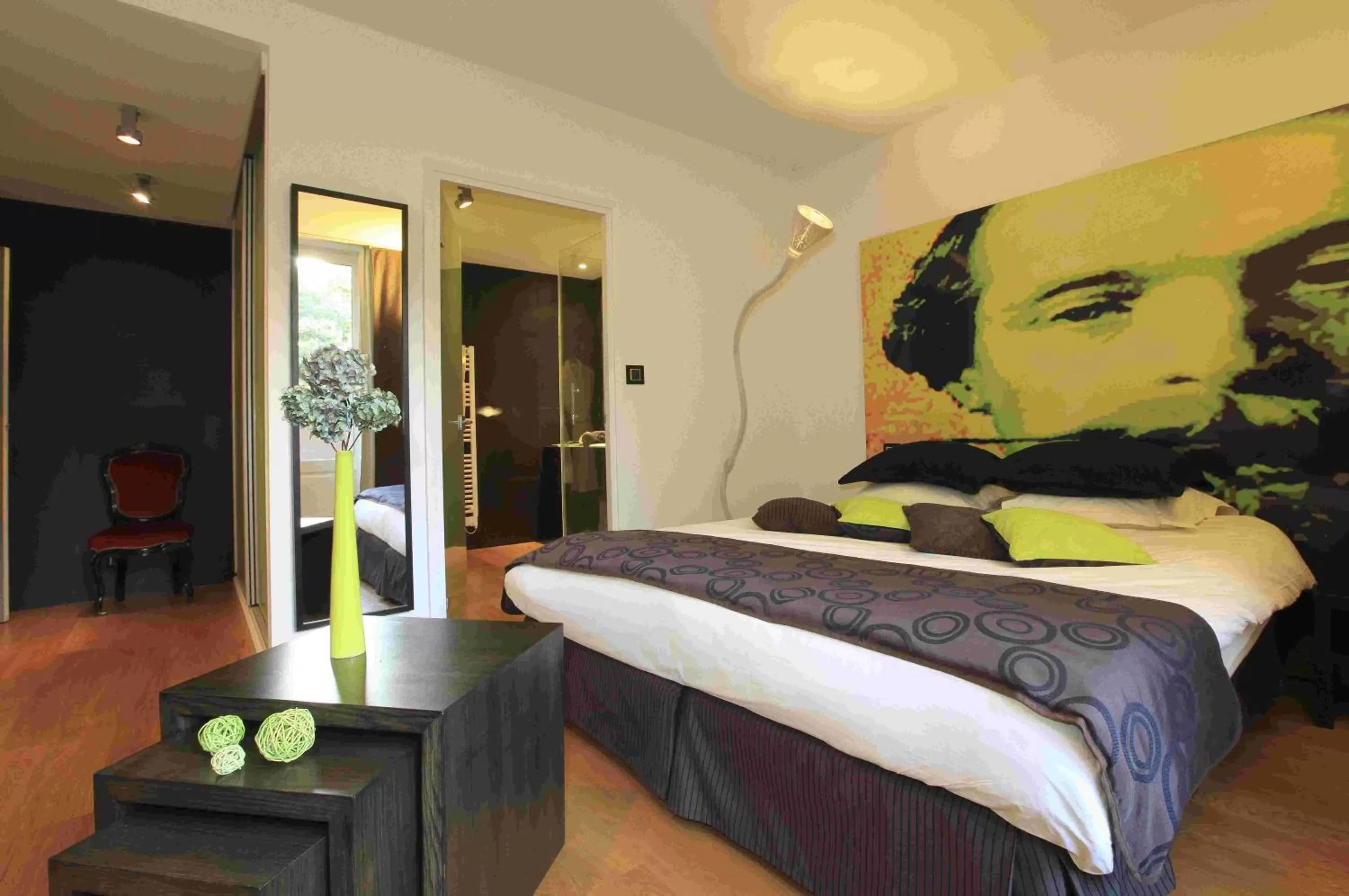 Bed in Maison Decoret