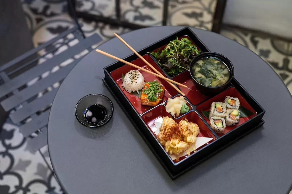 Food in The Tophams Hotel