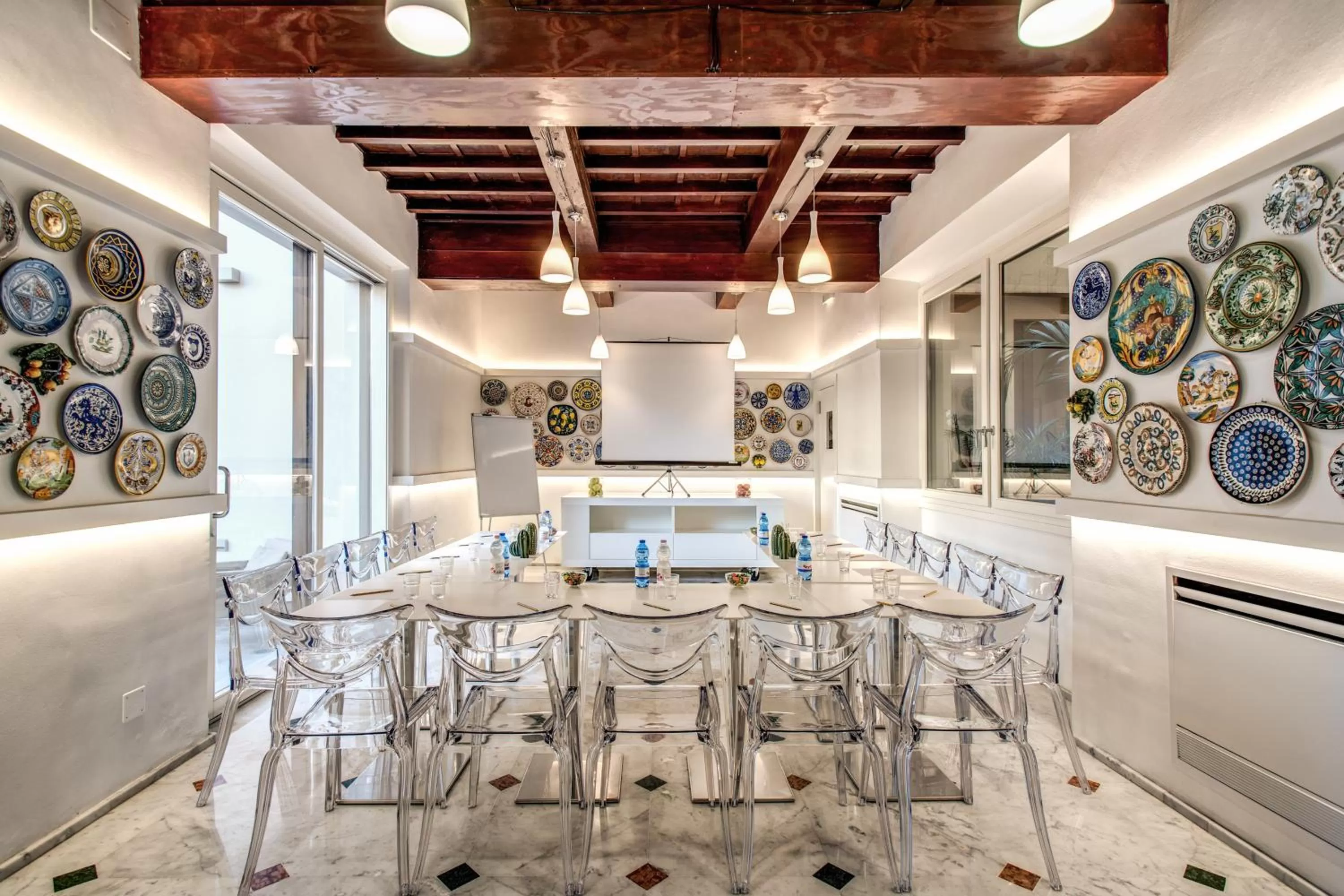 Business facilities in Hotel Boston