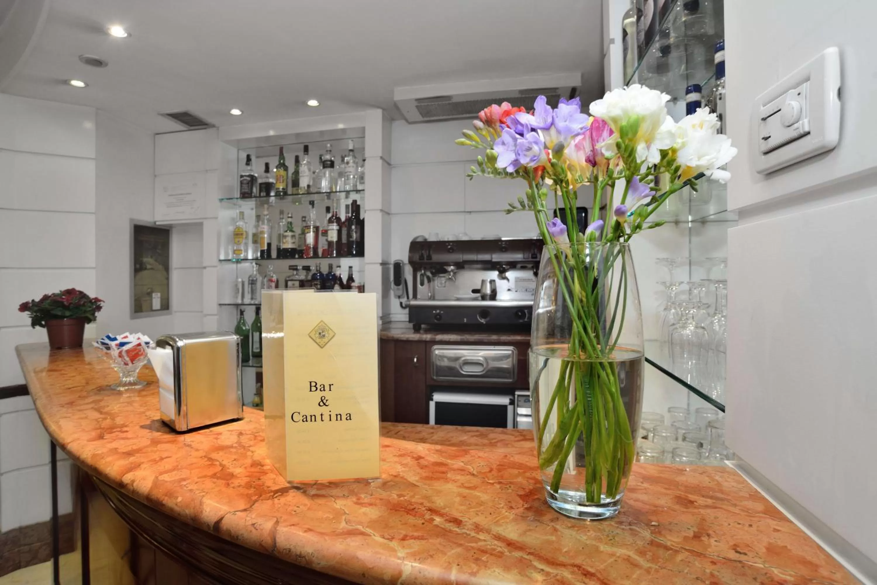 Lobby or reception in Hotel Hiberia