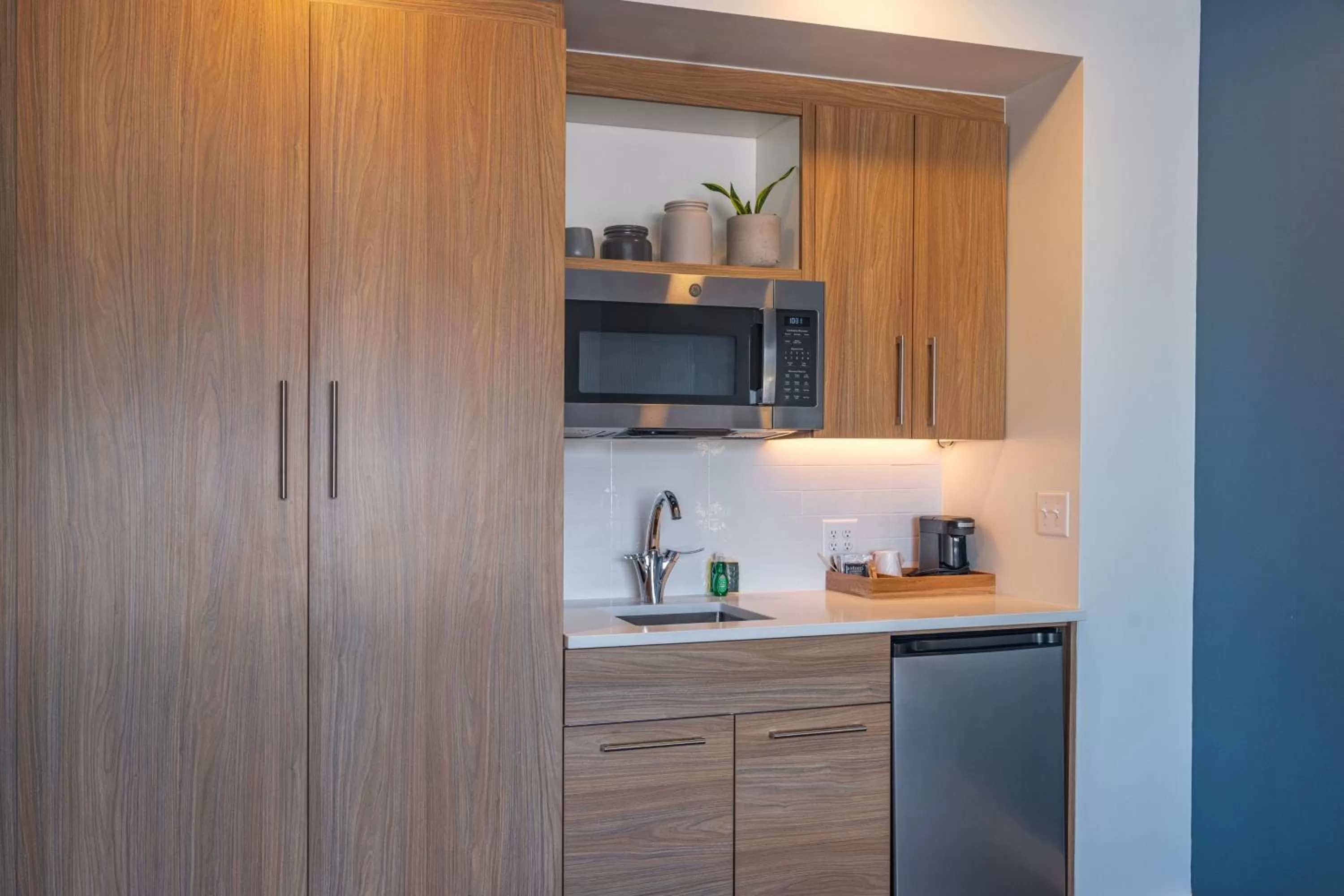 Kitchen or kitchenette in Element Colorado Springs Downtown