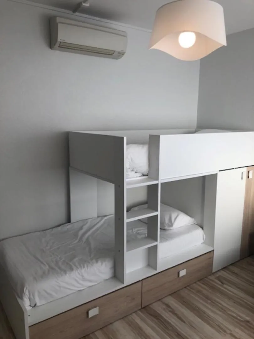 bunk bed in Hôtel Beau Rivage