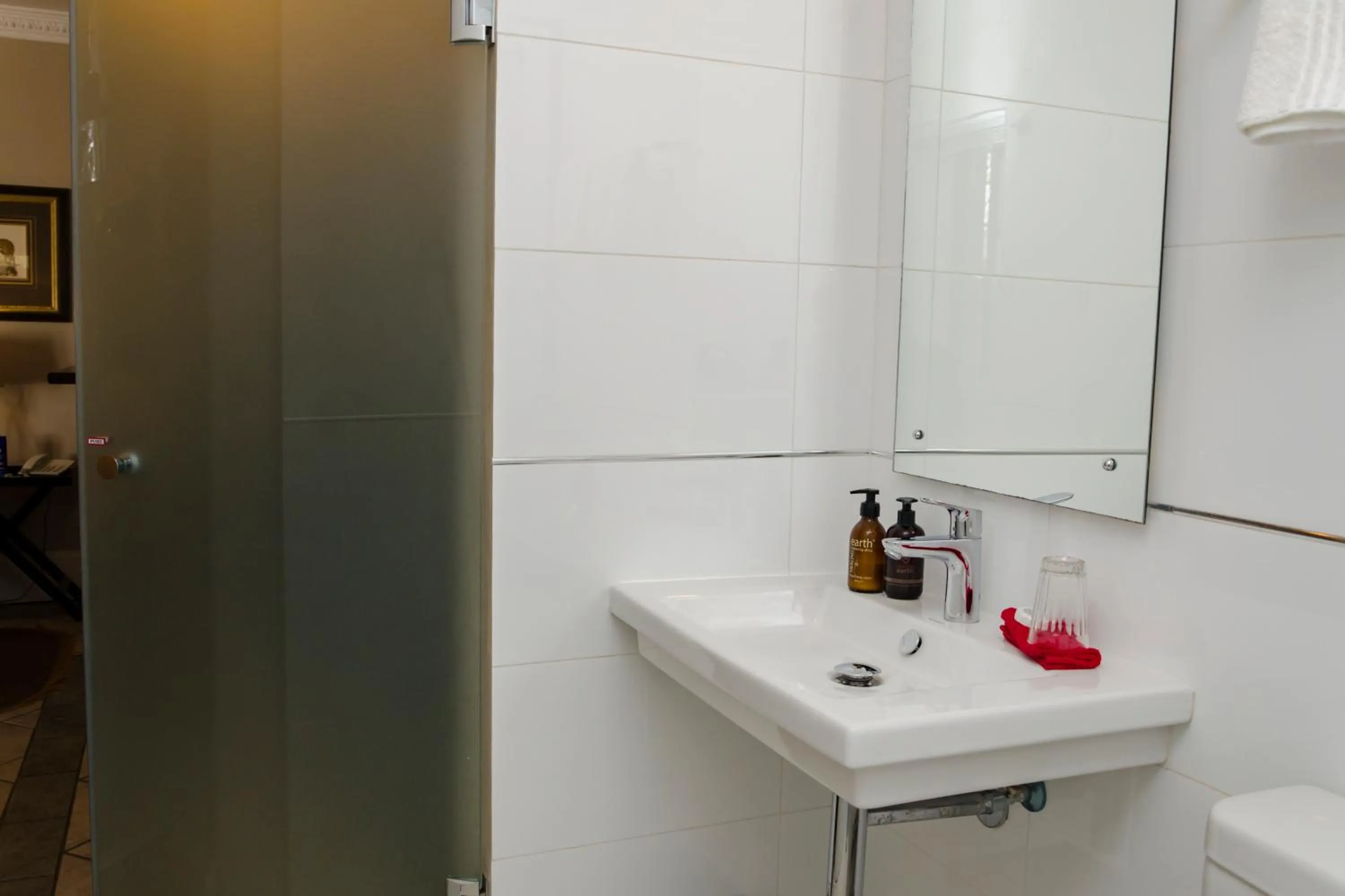 Bathroom in Brighton Lodge - #Solar Energy #No Loadshedding