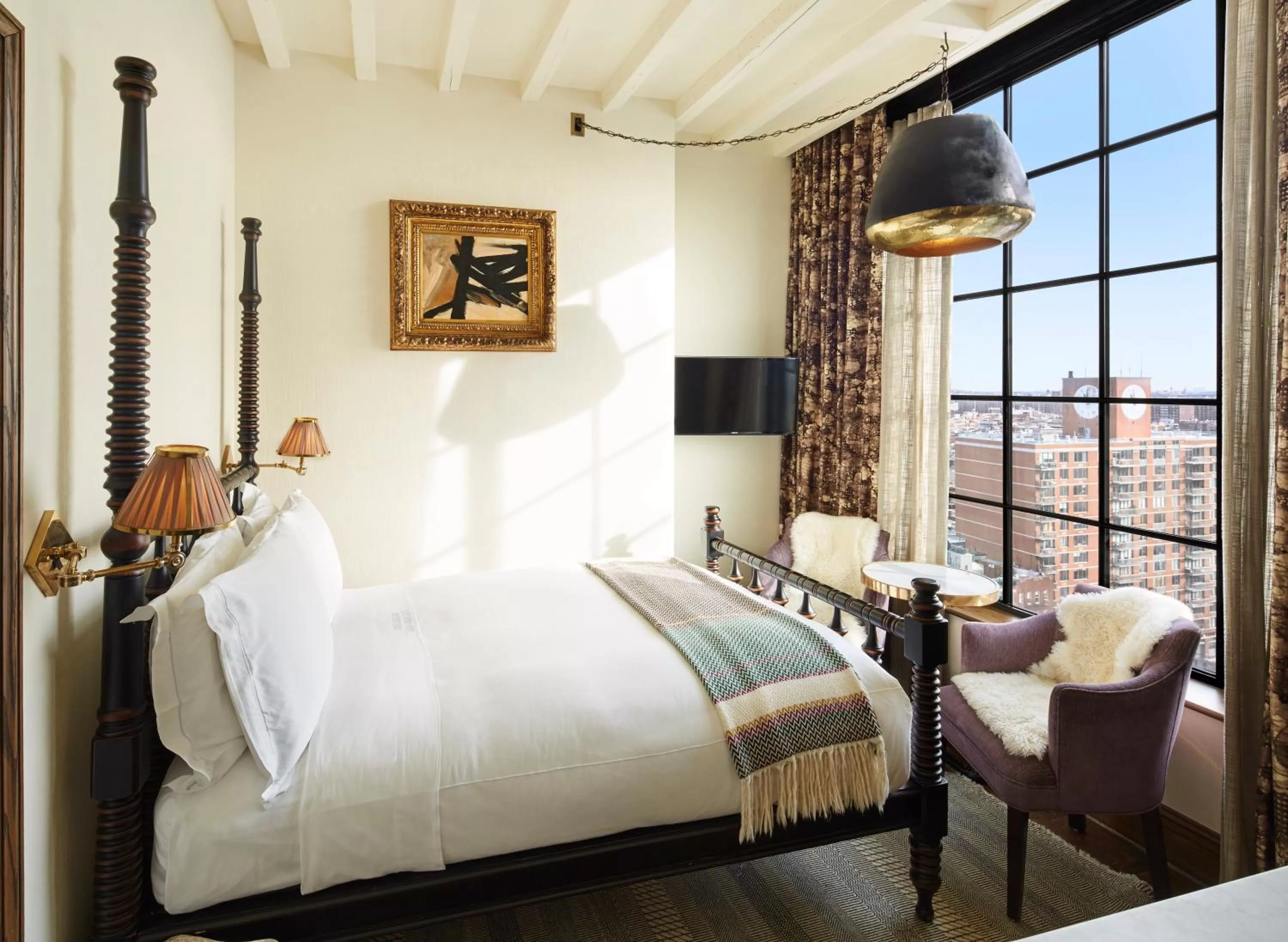 Bedroom, Bed in The Ludlow Hotel