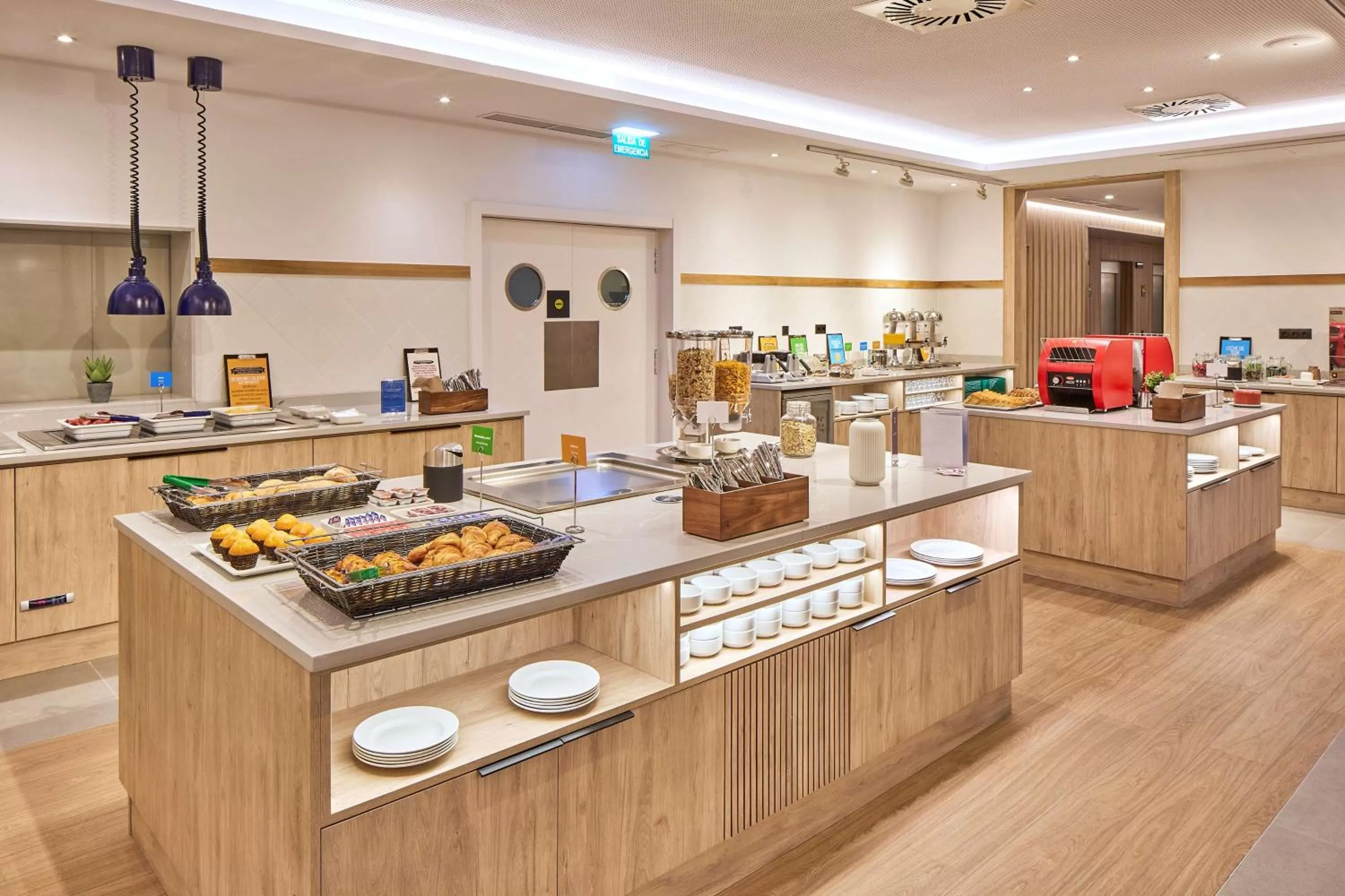 Breakfast in Hampton By Hilton Barcelona Fira Gran Via