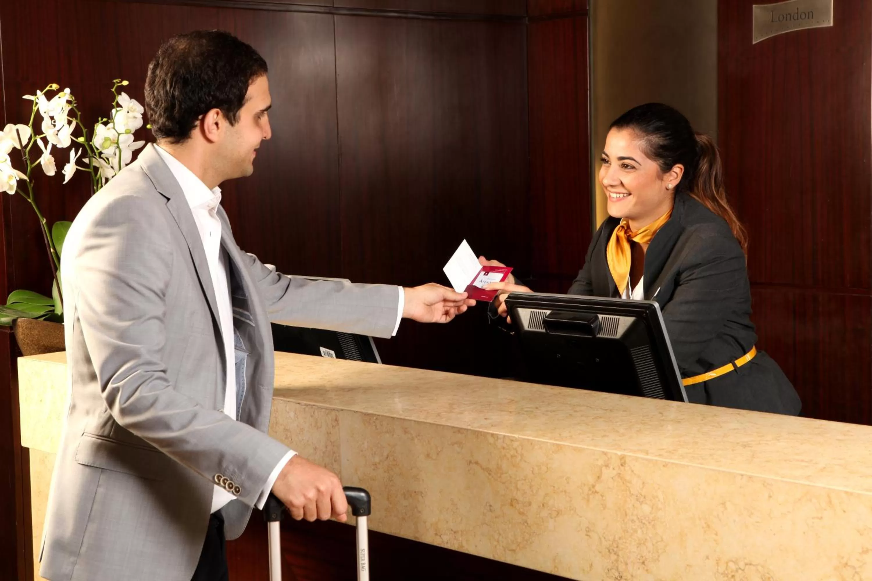 Lobby or reception in Raouche Arjaan by Rotana