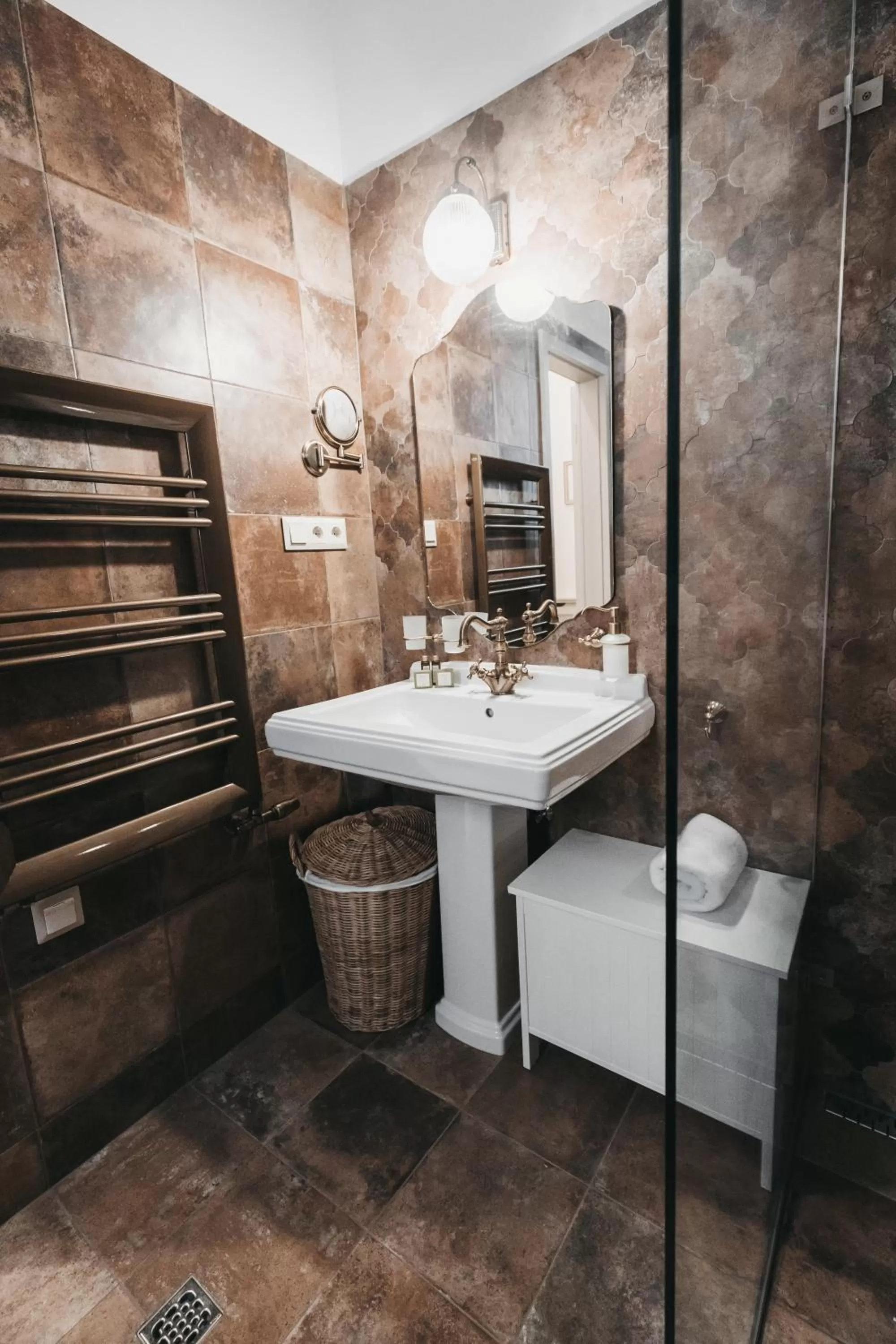 Bathroom in Room42 - Suites & Apartments