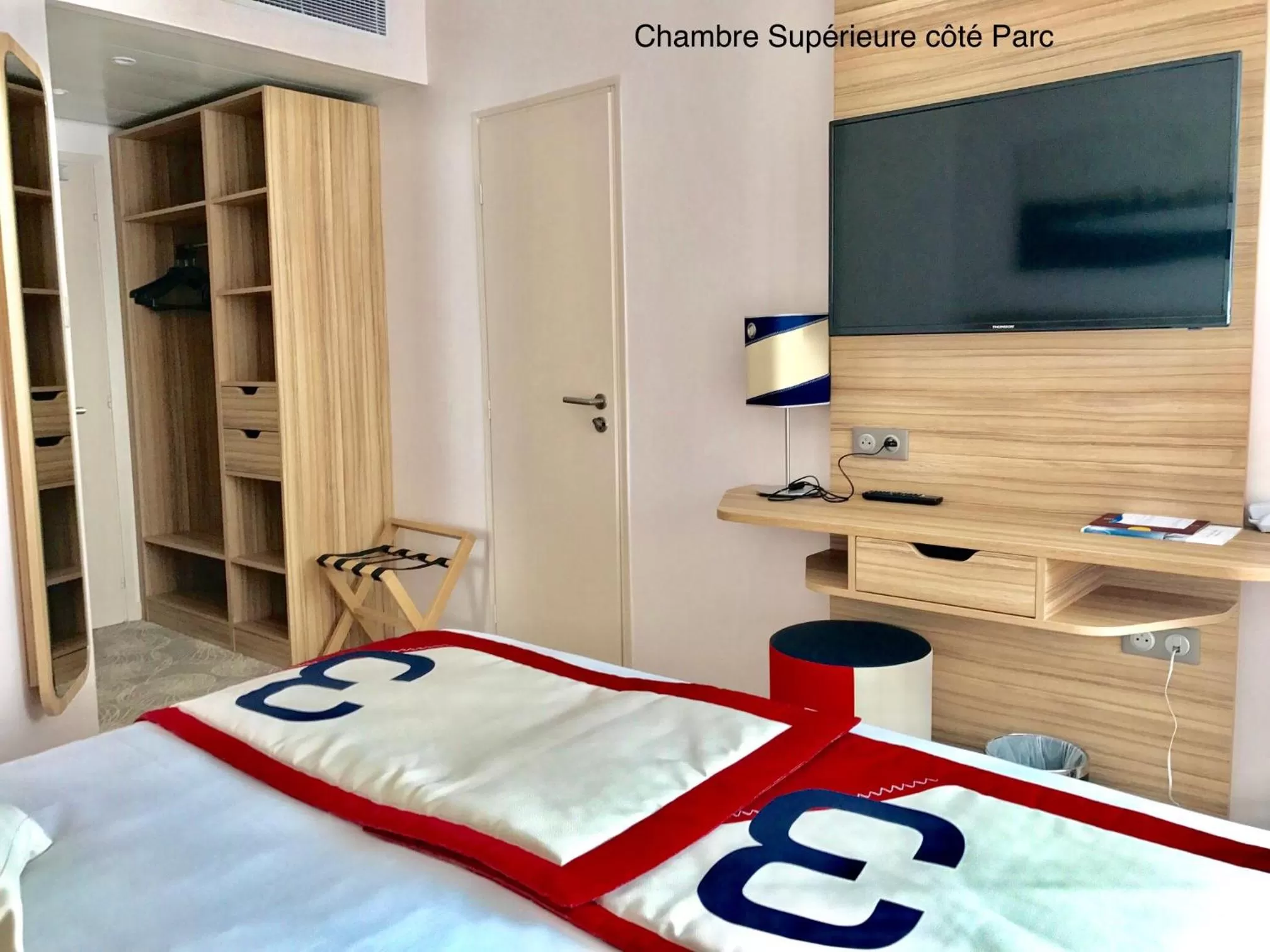 Bedroom, Bed in Hotel Club Le Plein Sud Vacances Bleues