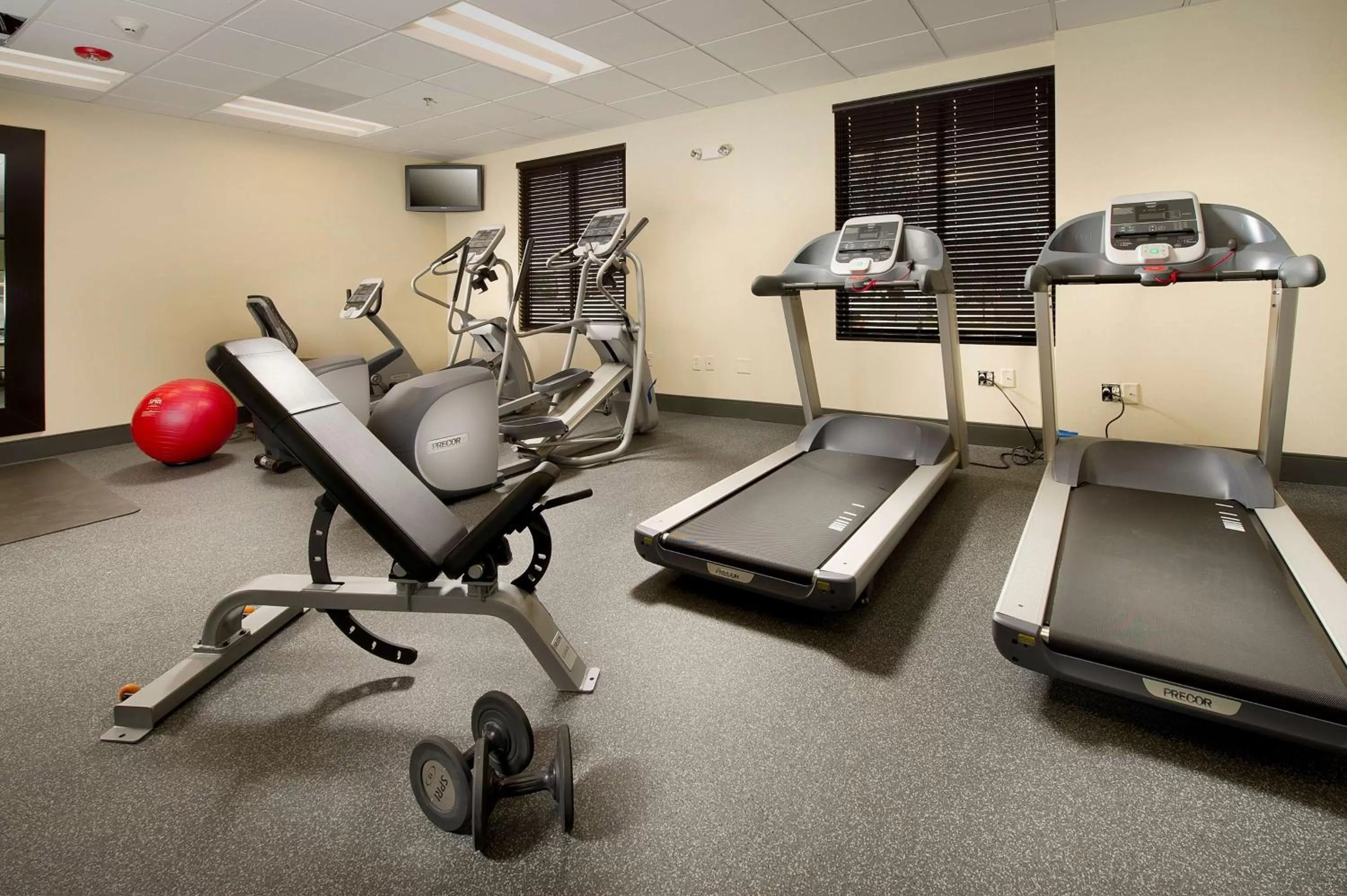 Fitness centre/facilities in Hampton Inn Haverhill