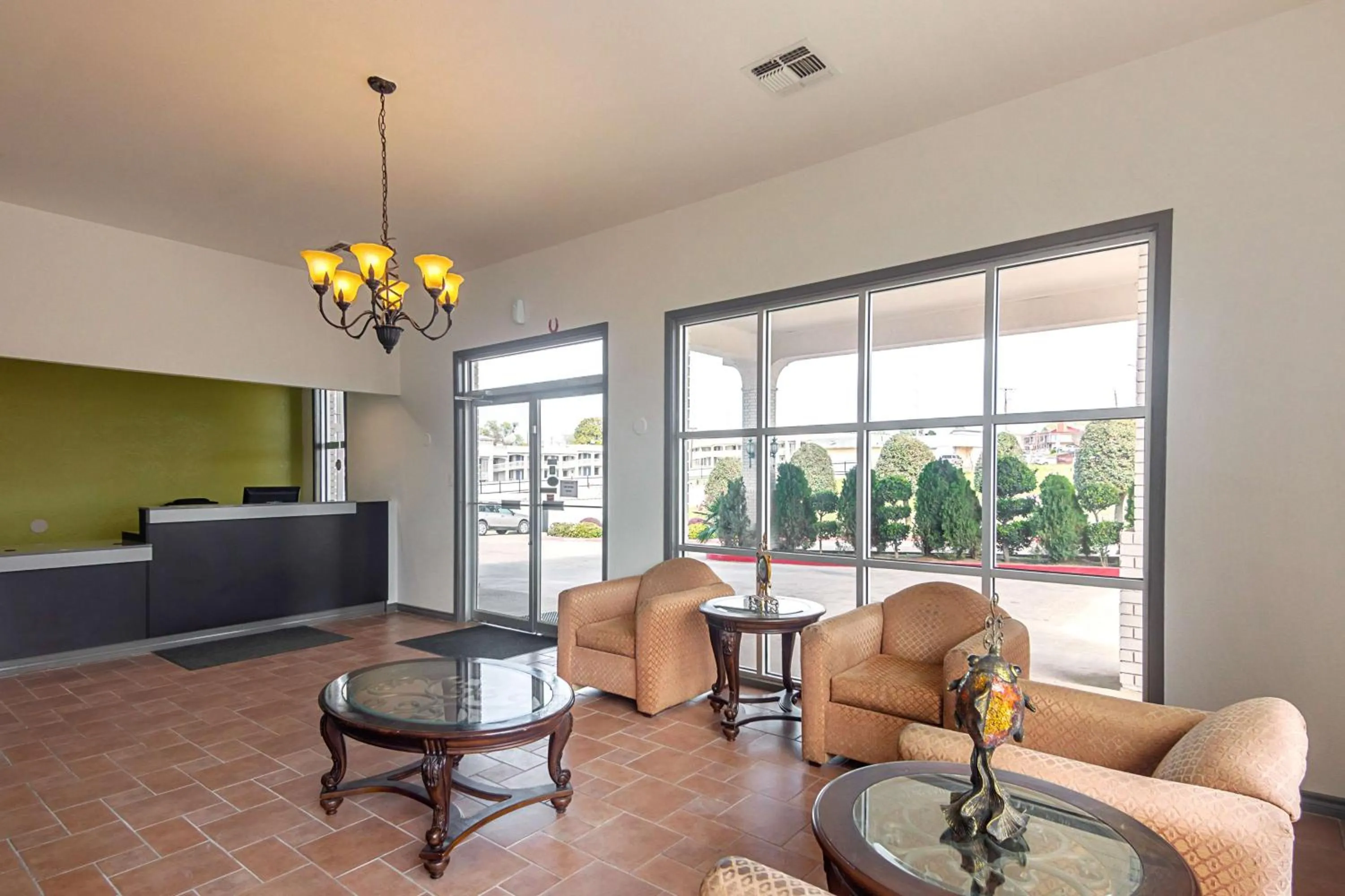 Lobby or reception in Studio 6-Tyler, TX