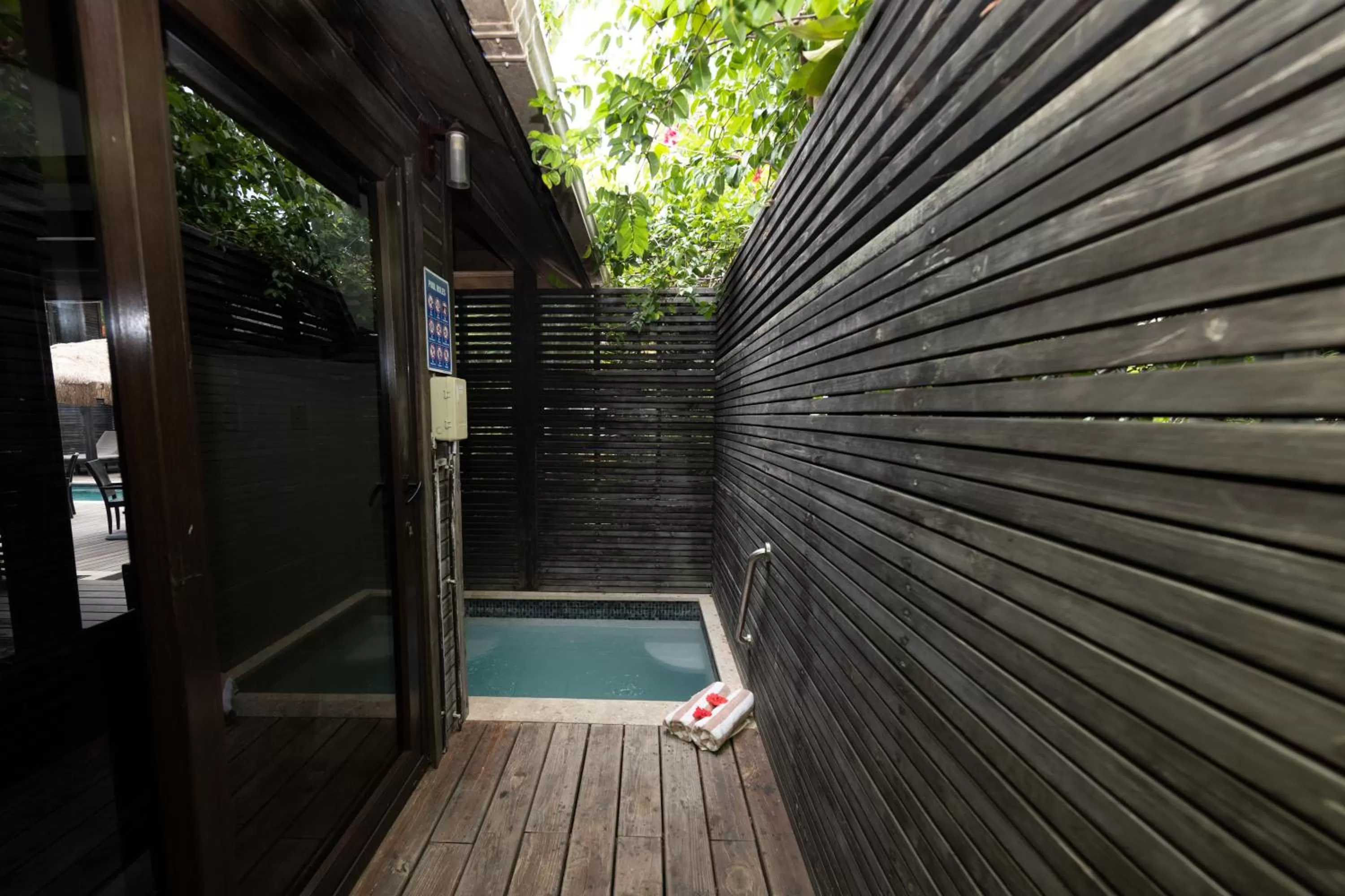 Day in PUR Boutique Cabanas, Adults Only