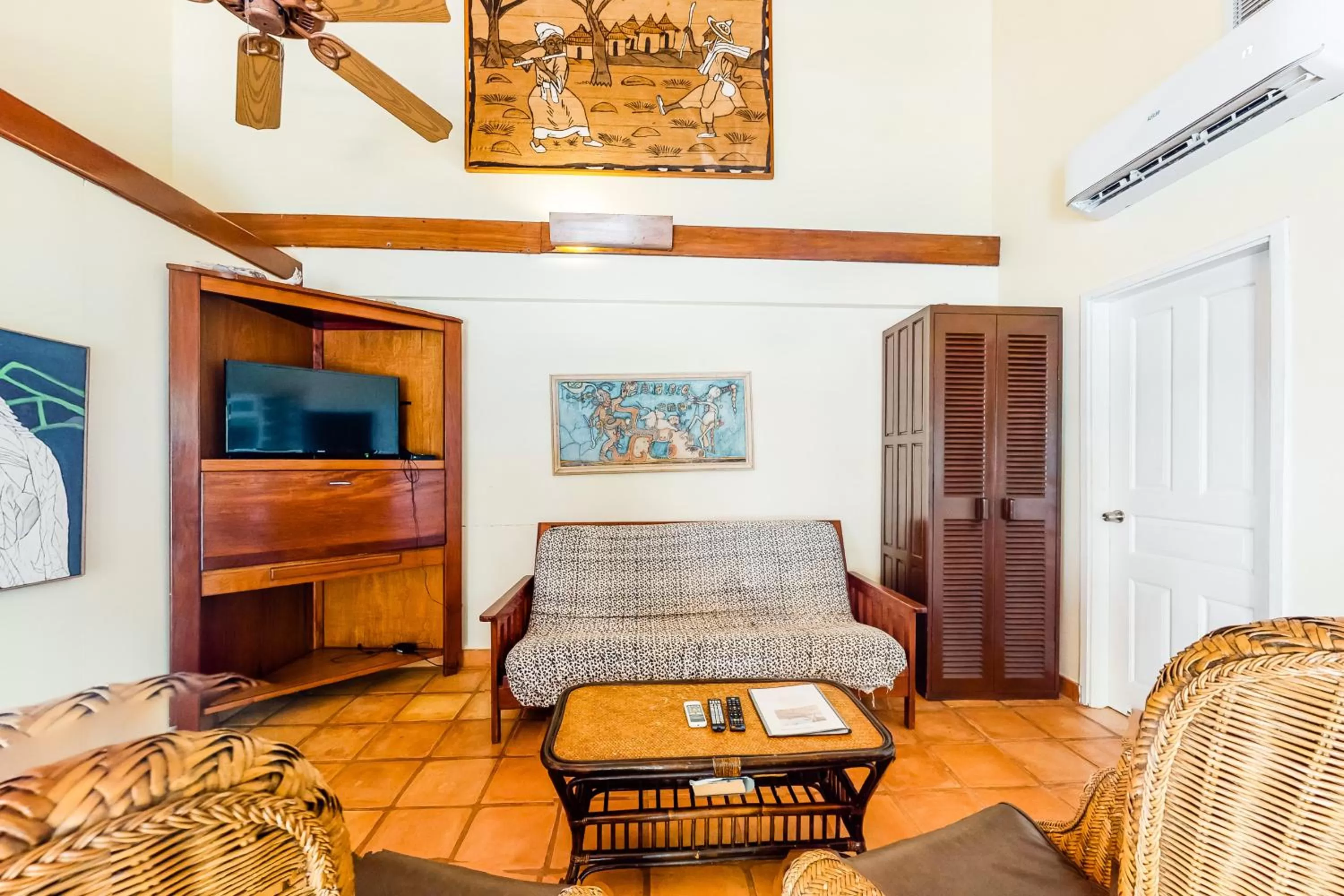 Seating Area in Condo #26 @ Beachside Villas